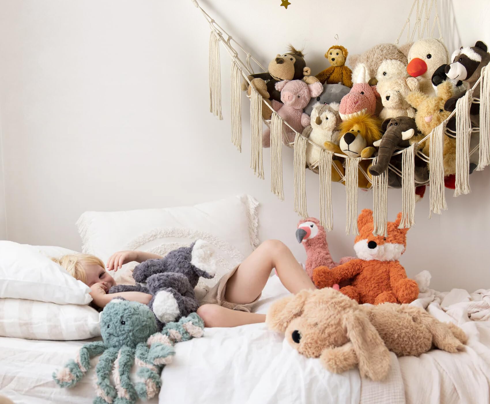 Stuffed Animal Hammock Corner with LED Light - Toy Storage Hammock Plushie Net Large - Cute Stuff Animals Holder Hanging Organizer - Baby Room Decor Kids Toddler Nursery Bedroom Boho