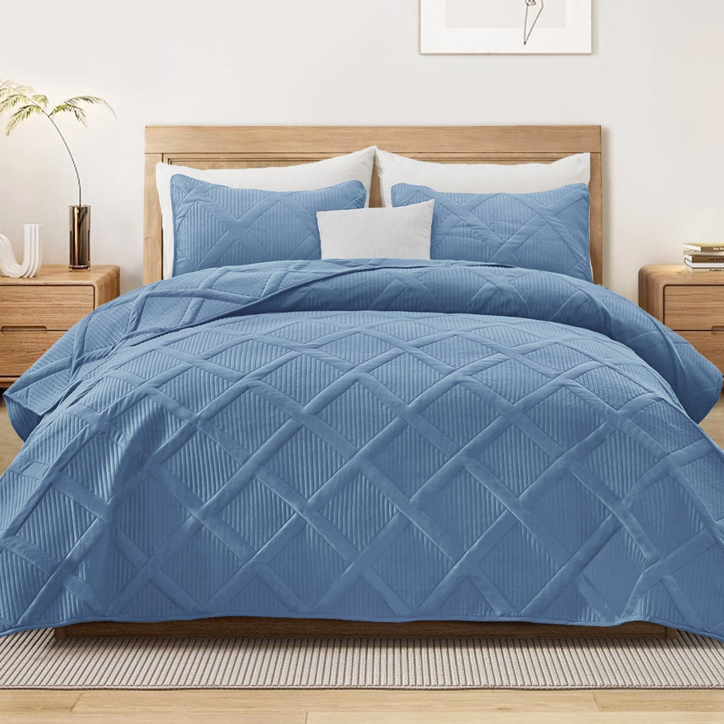 Exclusivo Mezcla Twin Size Quilt Set with Modern Striped Pattern, 2 Pieces Lightweight Black Quilts Bedding Set, Soft Bedspreads Coverlets for All Seasons