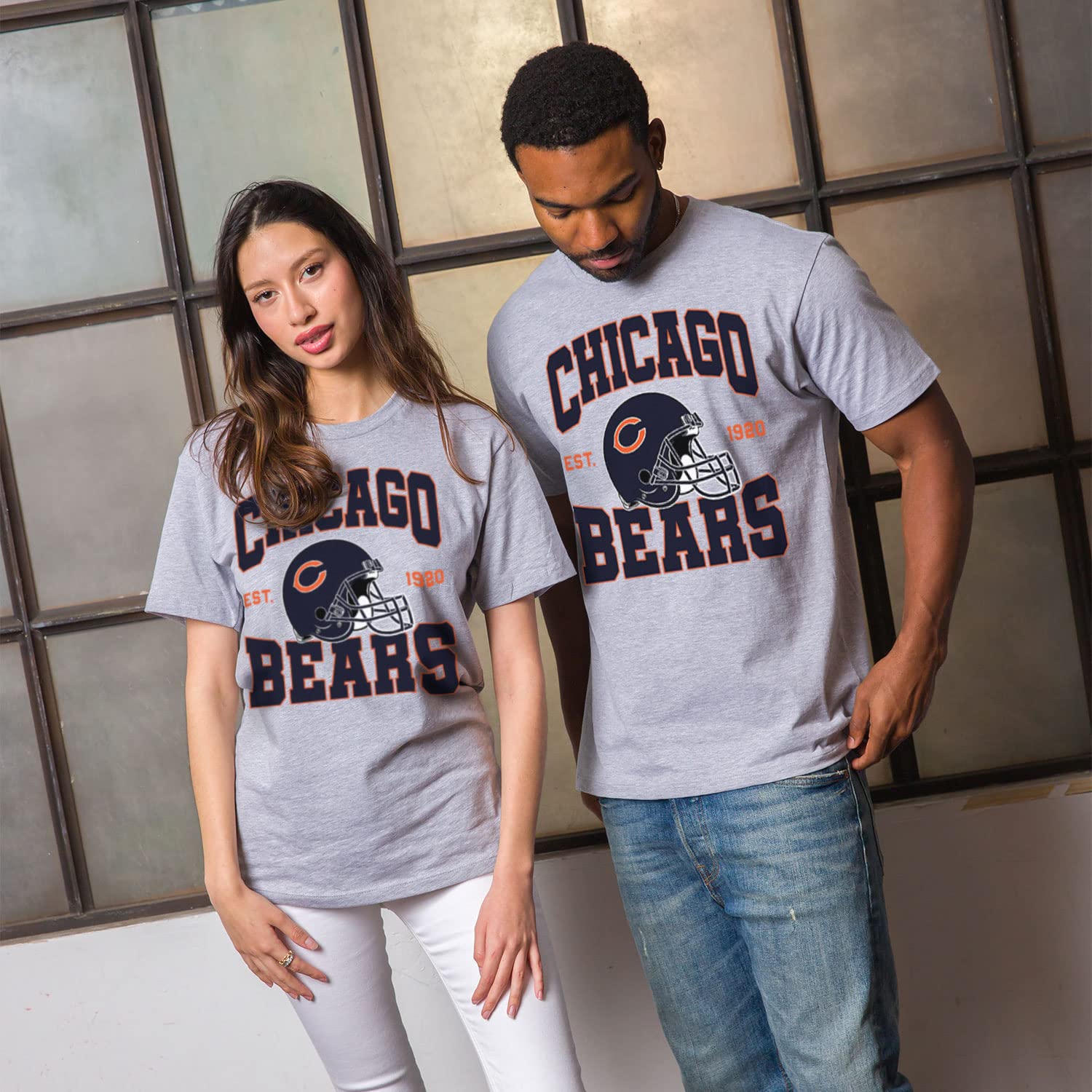 Junk Food Clothing x NFL - Team Helmet - Short Sleeve Fan Shirt for Men and Women - Officially Licensed NFL Apparel