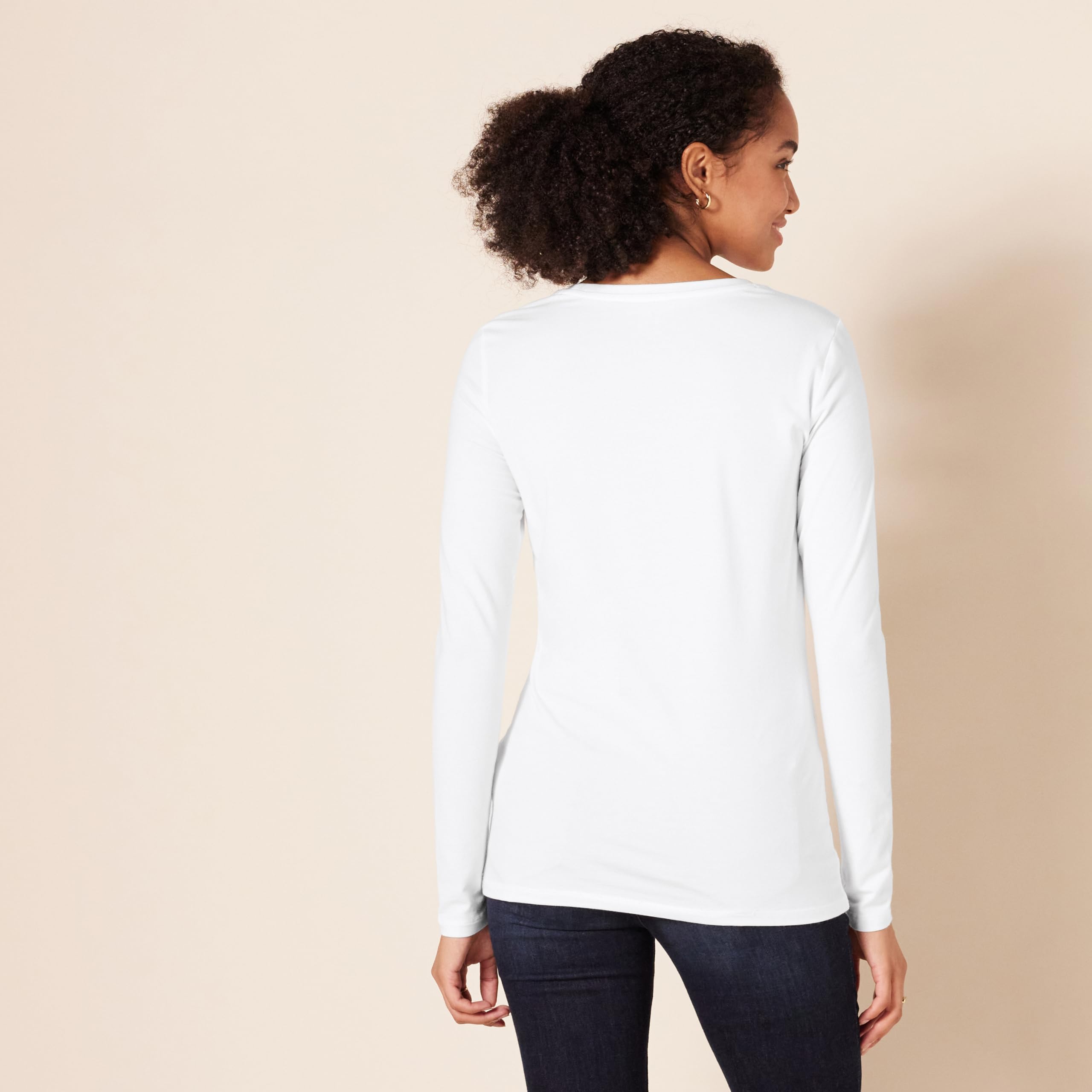 Amazon Essentials Women's Regular-Fit Long-Sleeve Crewneck T-Shirt (Available in Plus Size)
