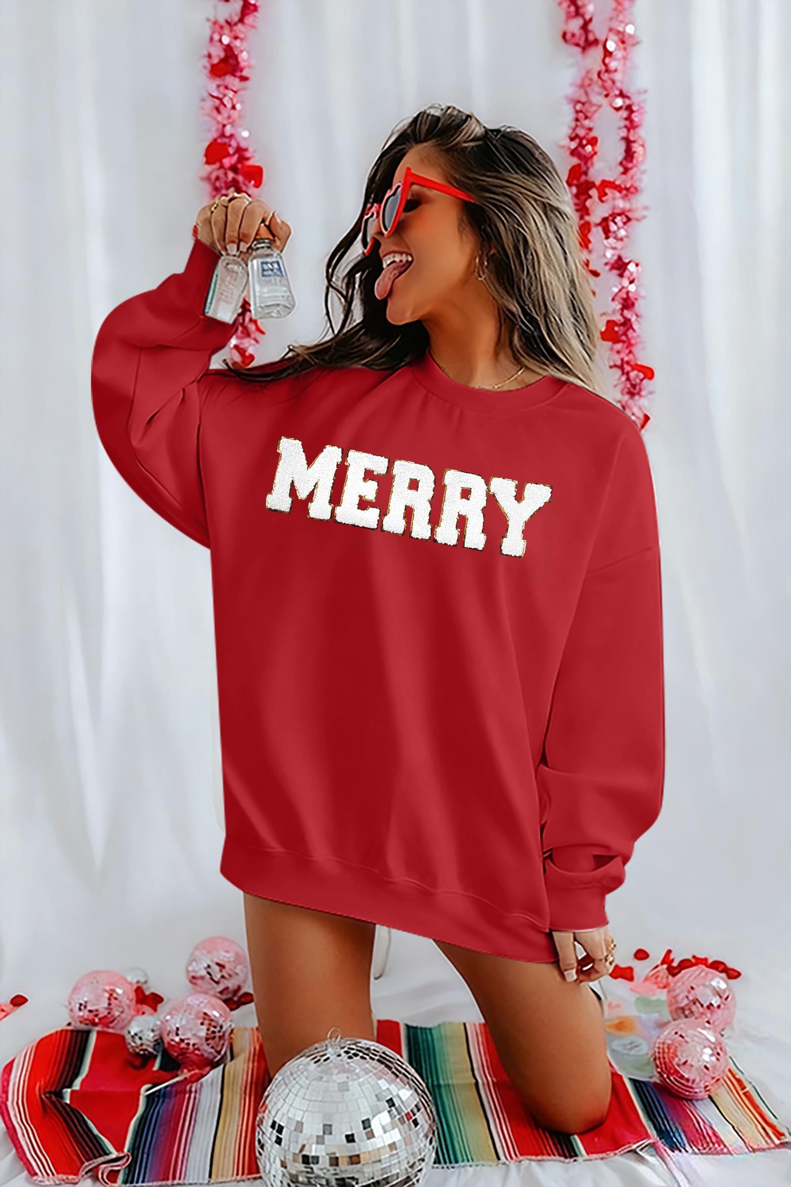 FASHGL Christmas Sequins Sweatshirts Women Merry Glitter Patch Crewneck Sweater Xmas Long Sleeve Pullover Top