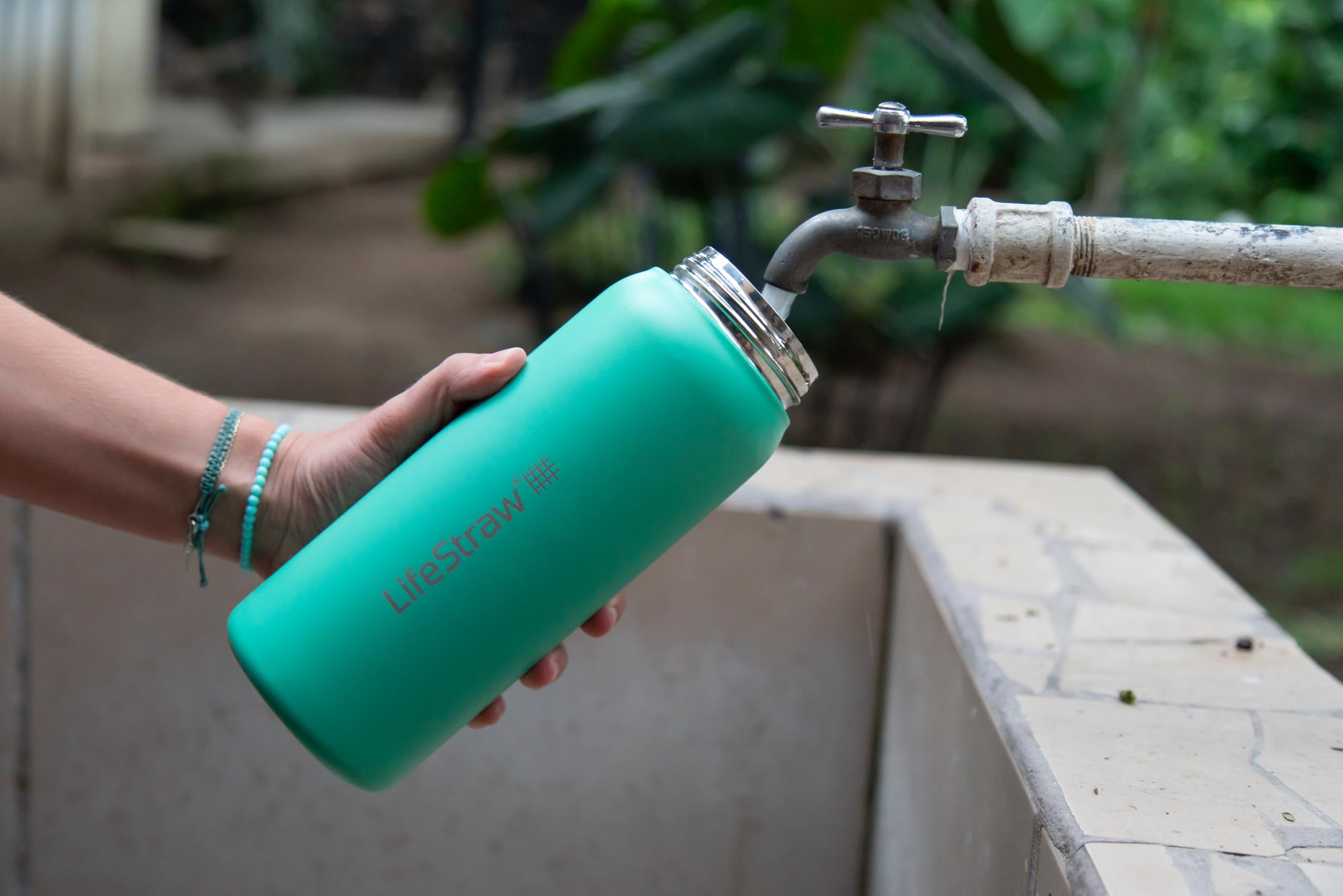 LifeStraw Go Series — Water Bottle Stainless Steel Bottle, 18oz, Aegan Sea, Removes Bacteria, Parasites, Microplastics, Improves Taste