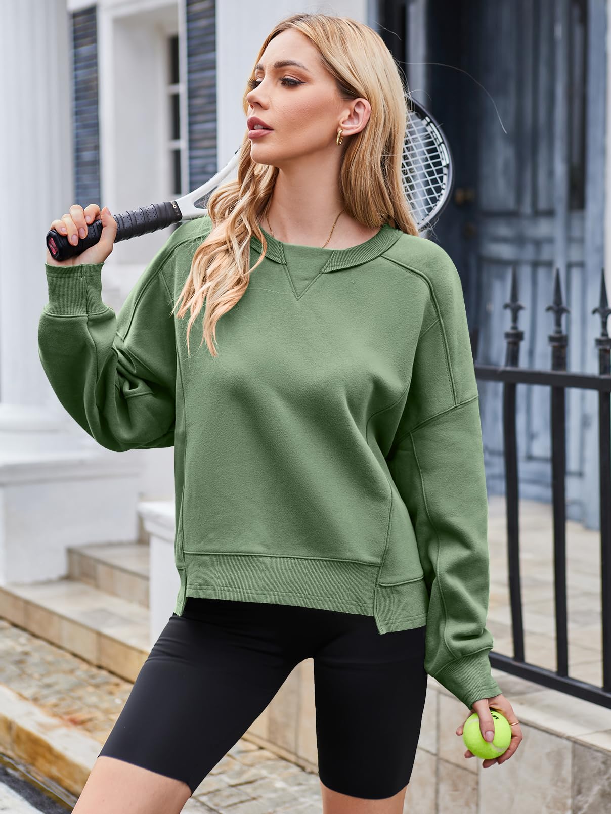 MEROKEETY Women's Oversized Cropped Sweatshirts Crewneck Trendy Workout Pullover Sweater Fall Outfits