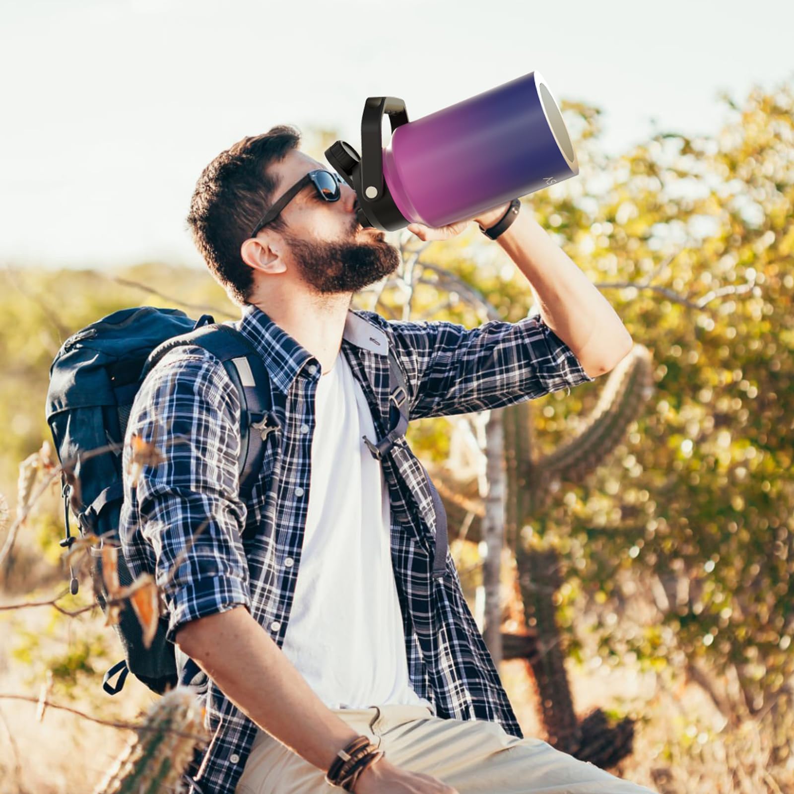 WATERSY Half Gallon Water Bottle Insulated(Cold for 48 Hrs),BPA Free&Leak Proof,64oz Stainless Steel Water Jug/Flask,Big thermo,Large Water Bottle with Handle for Gym,Hiking,Camping,Black