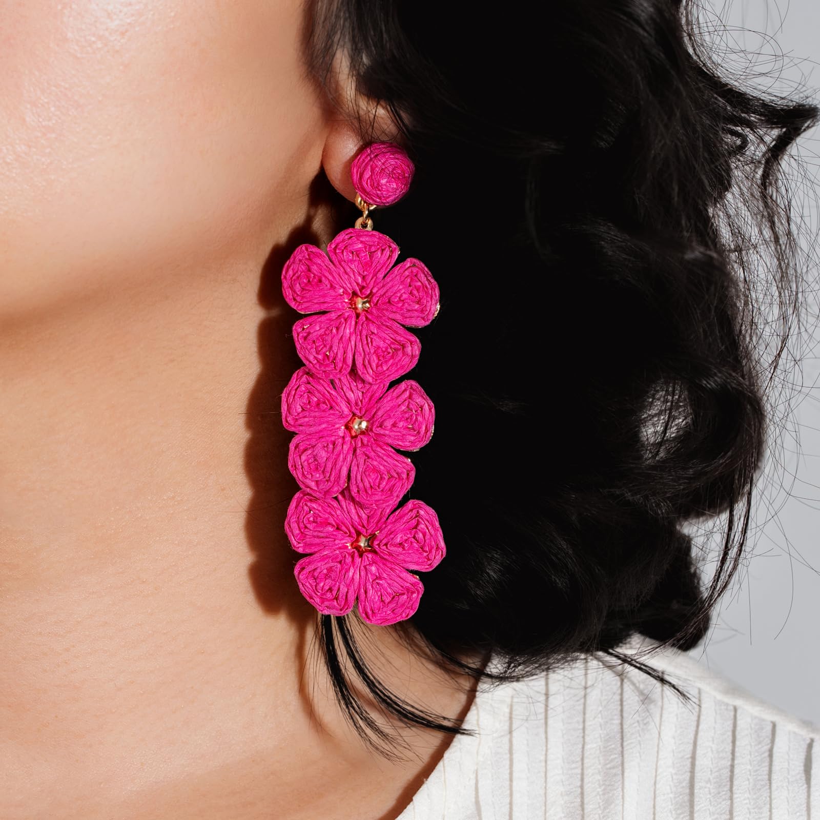 Boho Flower Earrings Statement Raffia Dangle Earrings Cute Floral Jewelry Trendy Summer Beach Vacation Outfits for Women