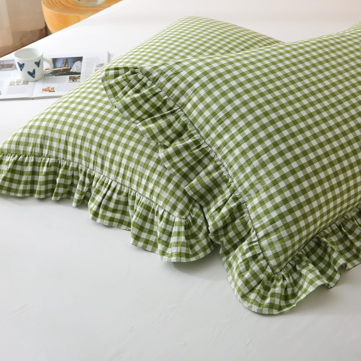 Silnuo Green/White Plaid Ruffled Queen Size Pillow Shams Set of 2,Washed Cotton Shabby Checkered Gingham Farmhouse Bed Pillow Covers 20"x30"