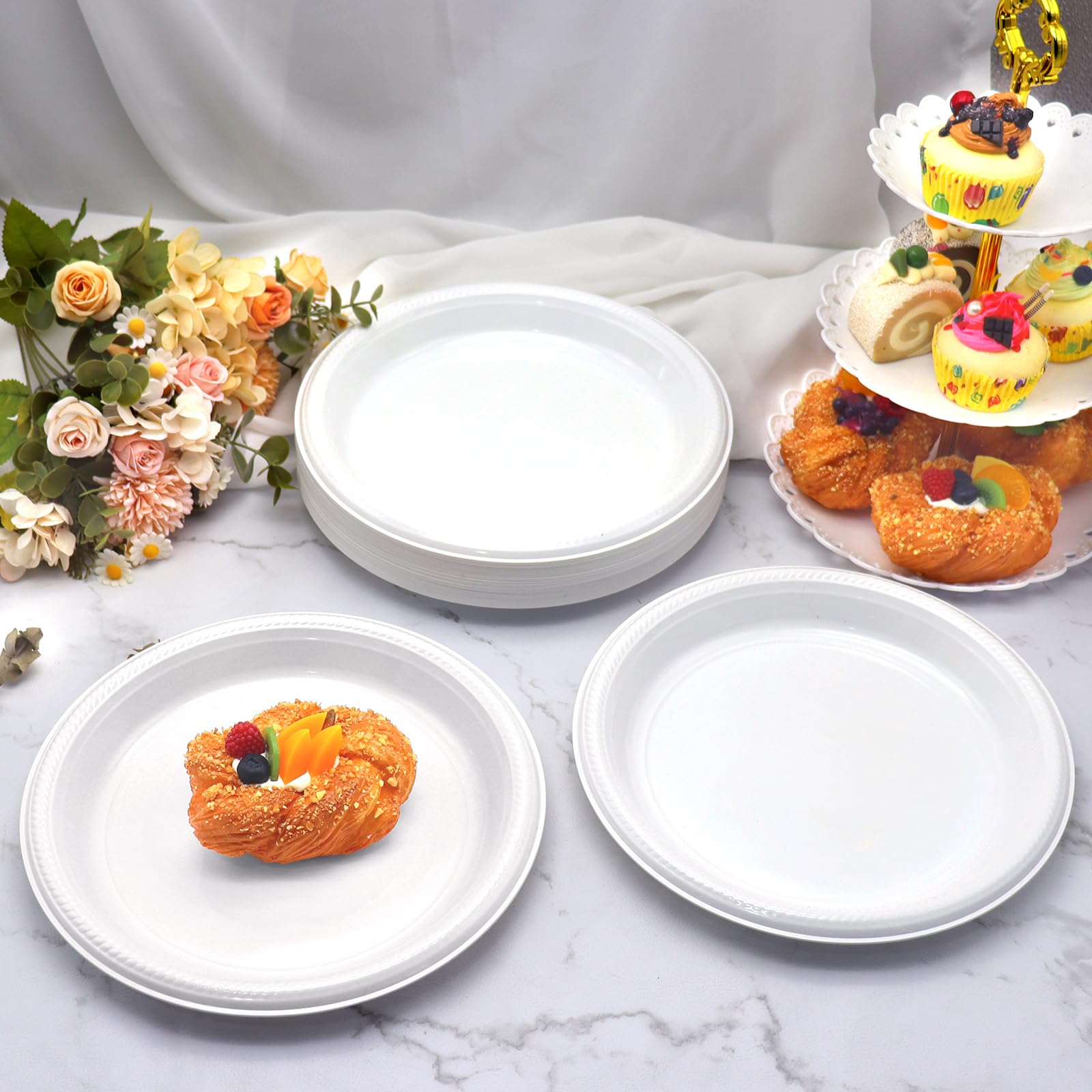 50 Pcs Black Plastic Plates, 10 Inch Black Plates, Black Party Plates Disposable for Birthday Weddings Fathers Day World Cup