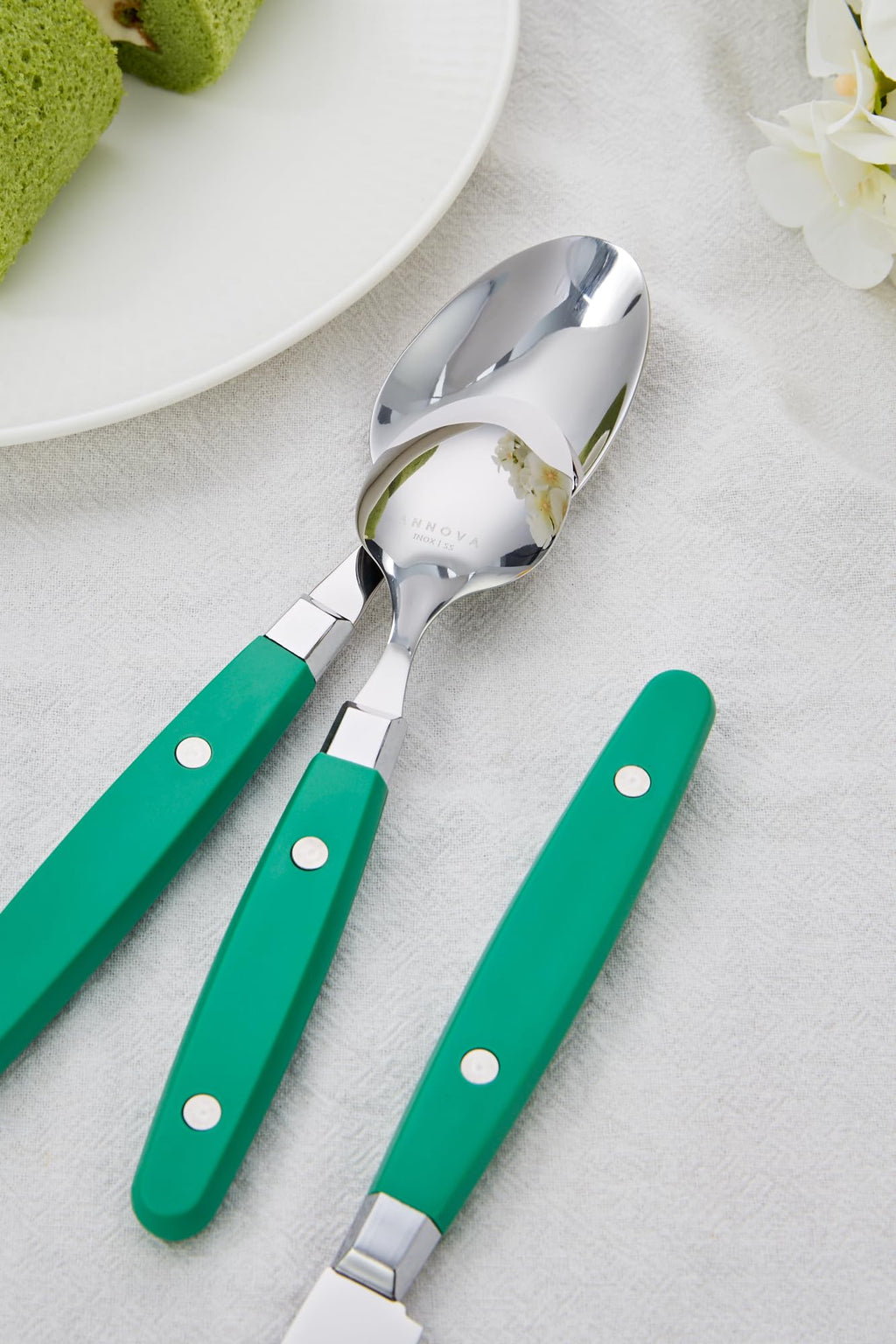ANNOVA Silverware Set, Retro/Rivet Colorful Stainless Steel Tableware Kitchen Flatware Set Utensils, Includes Dinner Knives, Forks, Spoons, Salad Forks & Dessert Spoons (Brown, 20 Pieces)