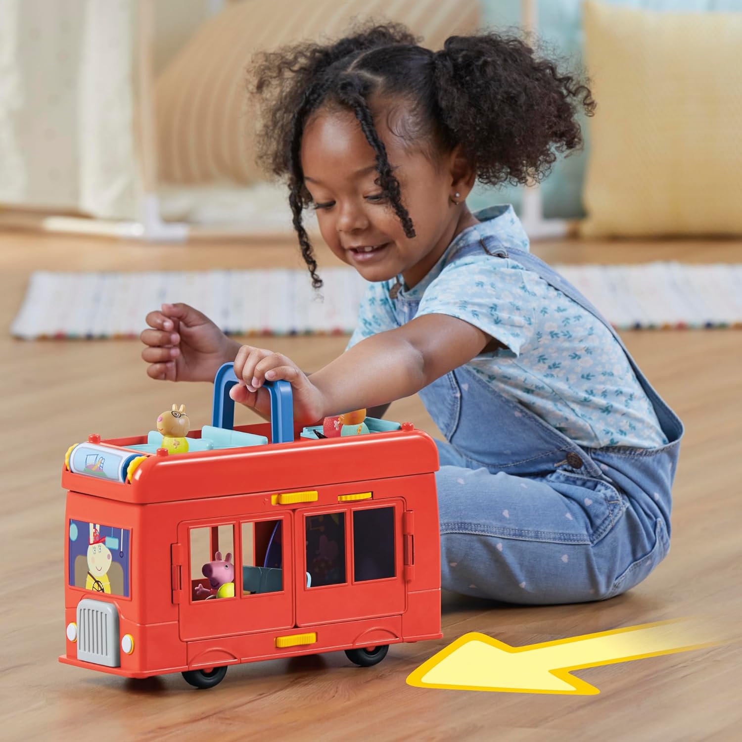 Peppa Pig 2-in-1 Party Bus Playset with 3 Figures and 13 Accessory Pieces, Preschool Toys for Girls and Boys, Kids Gifts, Ages 3+