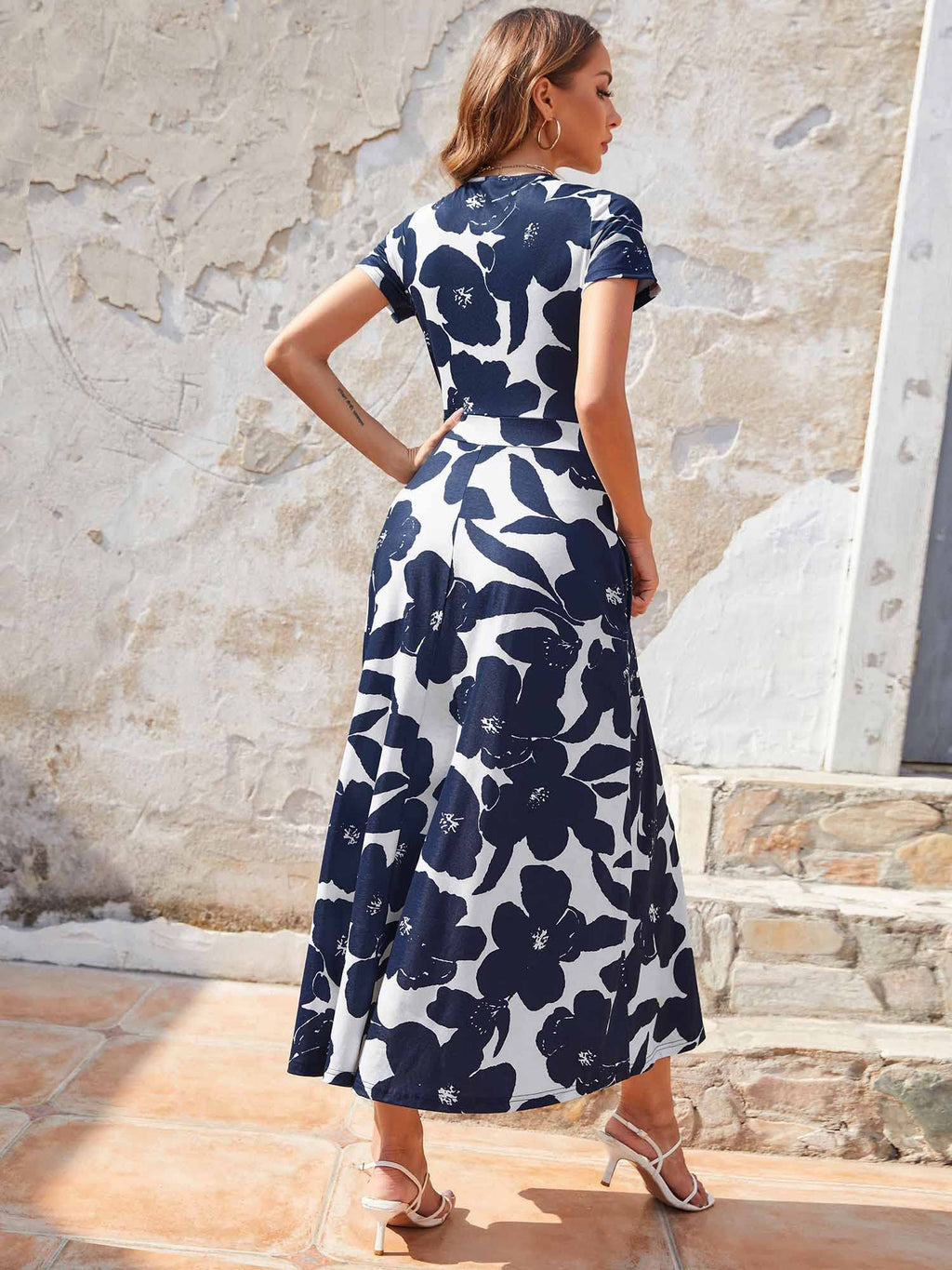 HUHOT Women's Short Sleeve Wrap V Neck Dresses for Wedding Guest Summer Floral Maxi Sundresses with Pockets Boho Dress