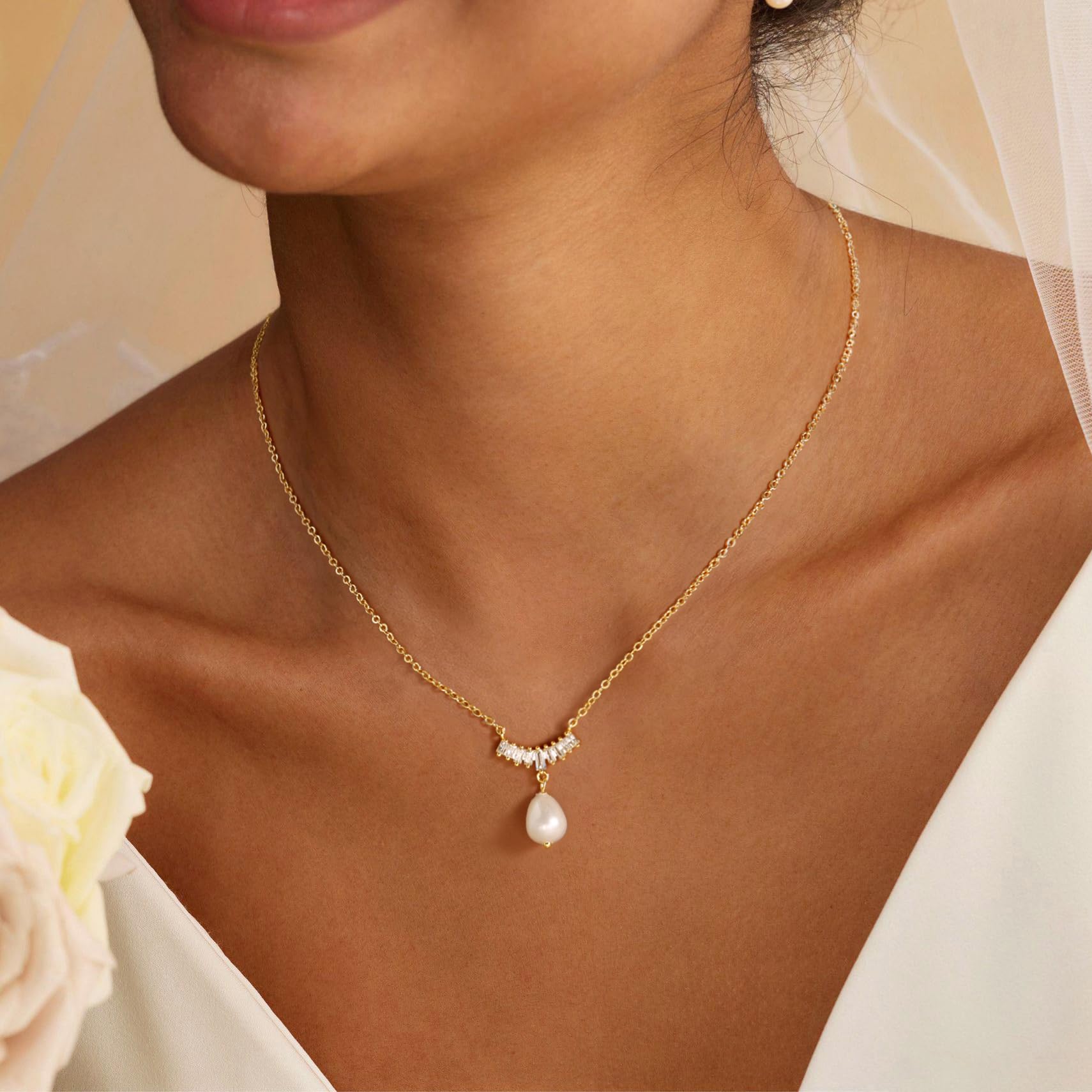Pearl Necklace for Women Trendy,14k Gold Plated Necklace Dainty Wedding Necklace Small Cute Choker Necklace Gold Prom Drop Necklace Vintage Waterproof Jewelry for Women Prom Jewelry Fashion Gifts