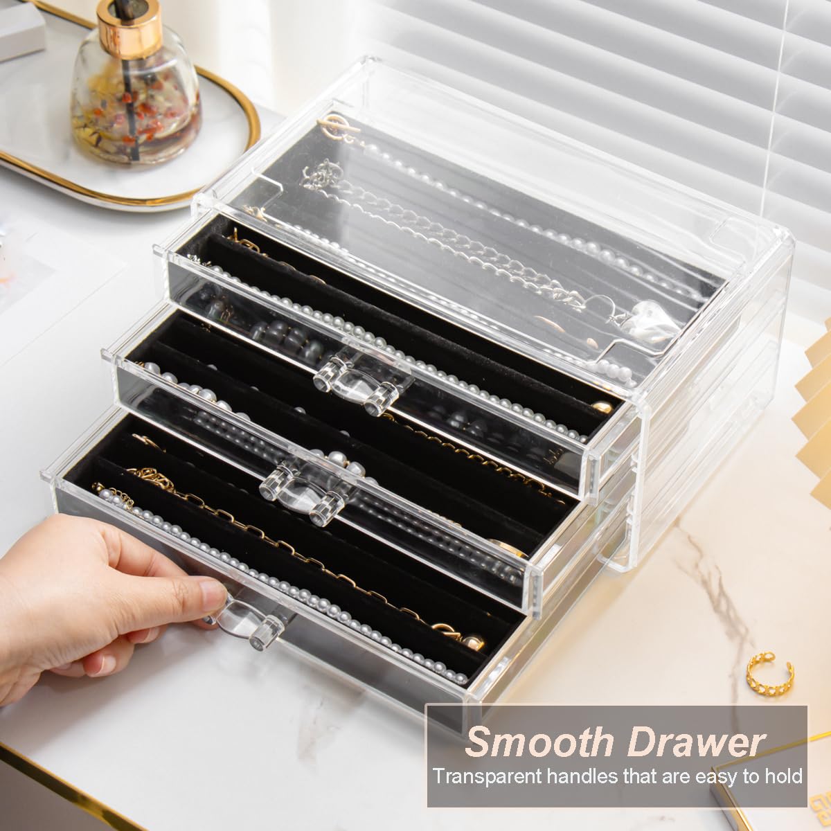 YUFONG Necklace Holder Organizer, Dustproof Necklace Box Velvet Necklace Organizer Box with Lid Clear Acrylic Dustproof Stackable Jewelry Displays for Necklaces Chain Display (Beige, 3 Drawer)