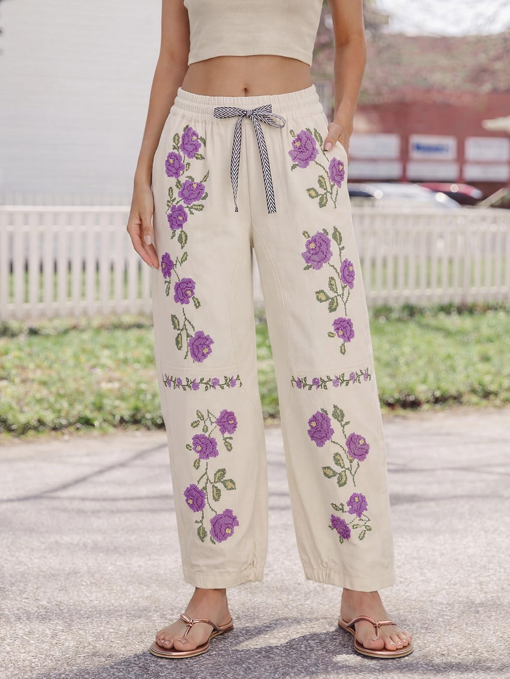 Kedera Mid Rise Barrel Jeans for Women Embroidered Wide Leg Denim Pants Boyfriend Baggy Jeans with Pockets
