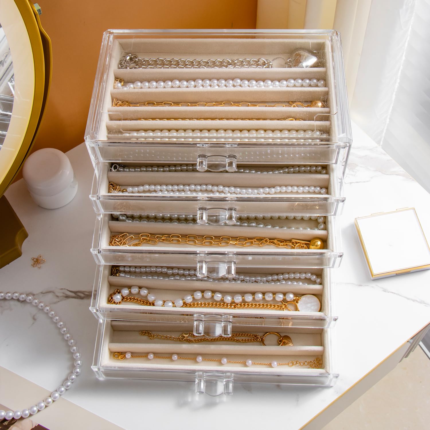 YUFONG Necklace Holder Organizer, Dustproof Necklace Box Velvet Necklace Organizer Box with Lid Clear Acrylic Dustproof Stackable Jewelry Displays for Necklaces Chain Display (Beige, 3 Drawer)
