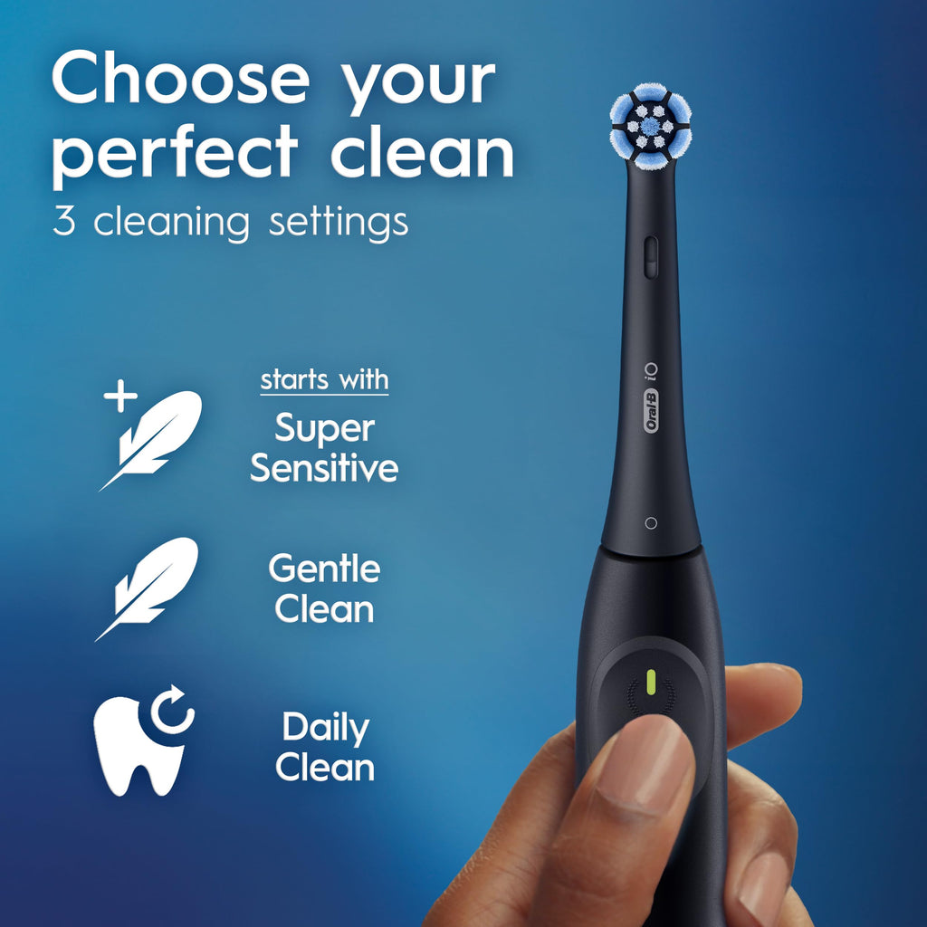 Oral-B Rechargeable Electric Toothbrush, iO2 Starter Kit, 3 Cleaning Modes, Automatic Pressure Sensor to Protect Gums, 2 Brush Heads, Forest Green