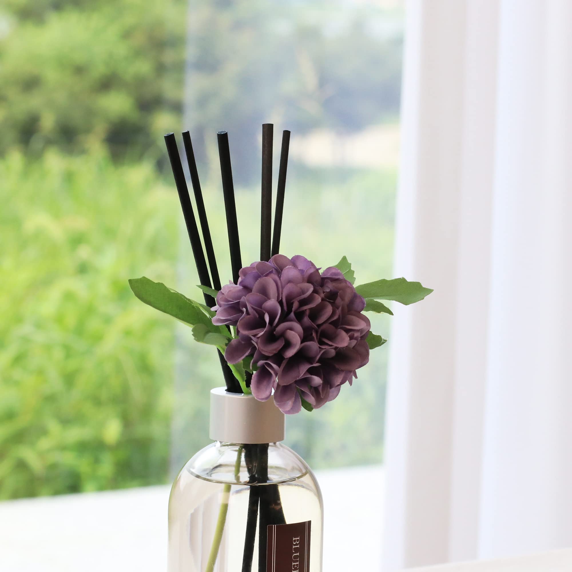 Aronica Modern Christmas Décor, Christmas Smells for House, Holiday Pine Aesthetic Diffuser, Simple Scents Evergreen Trees Boho, Cozy Office Decor for Holiday, Winter Bathroom Decor
