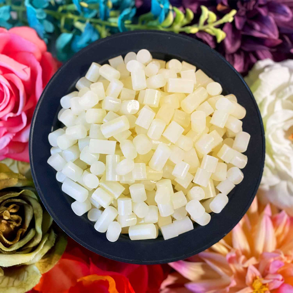 Surebonder B-2001 Less Stringing Skillet Glue Cube Pellets for Crafts and Floral Projects, 1 lb Bag, Use in Surebonder Glue Skillets, Cream Color