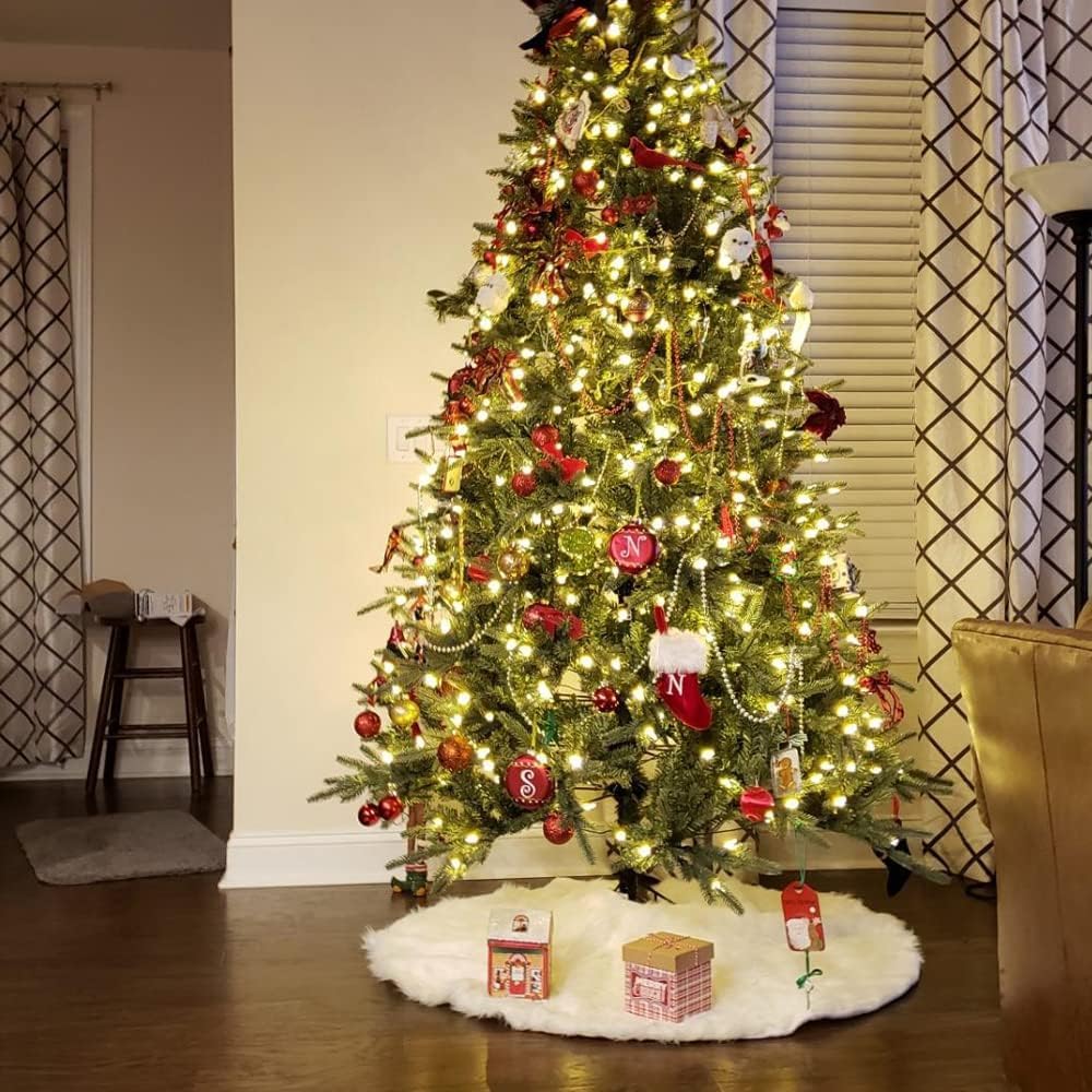YEAHOME Valentines Day Decorations for Tree Skirt, 36" Love Heart Pattern Tree Skirts for Valentines Day Decor, Double-Sided St Patricks Day Clover Tree Skirt for Holiday Party Decorations
