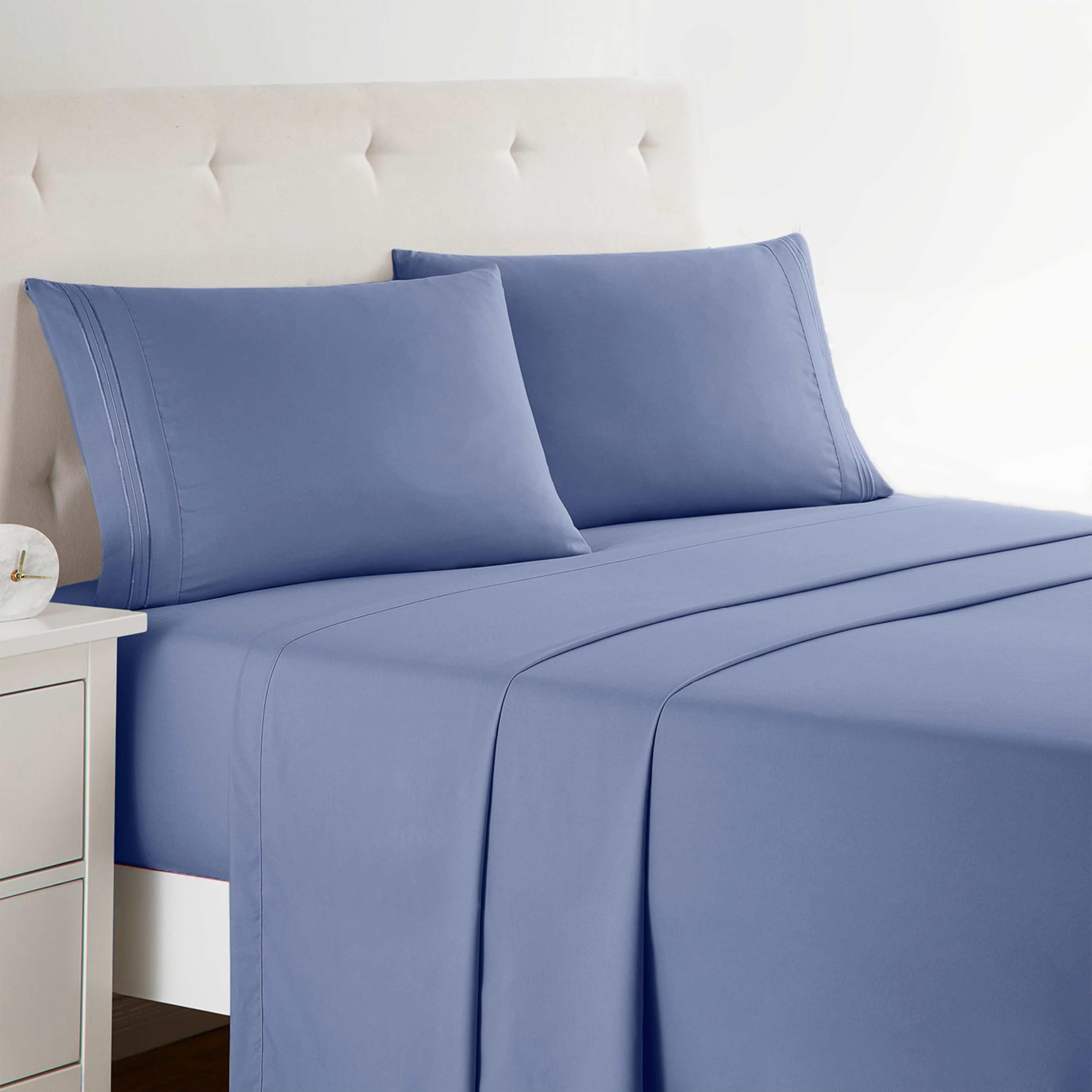 Clara Clark Bed Sheets, Premier 1800 Series 4 Piece Bed Sheet Set, Deep Pocket, Wrinkle, Fade, Stain Resistant, Luxury Soft Bedding Sheets & Pillowcases, Twin, Beach Blue