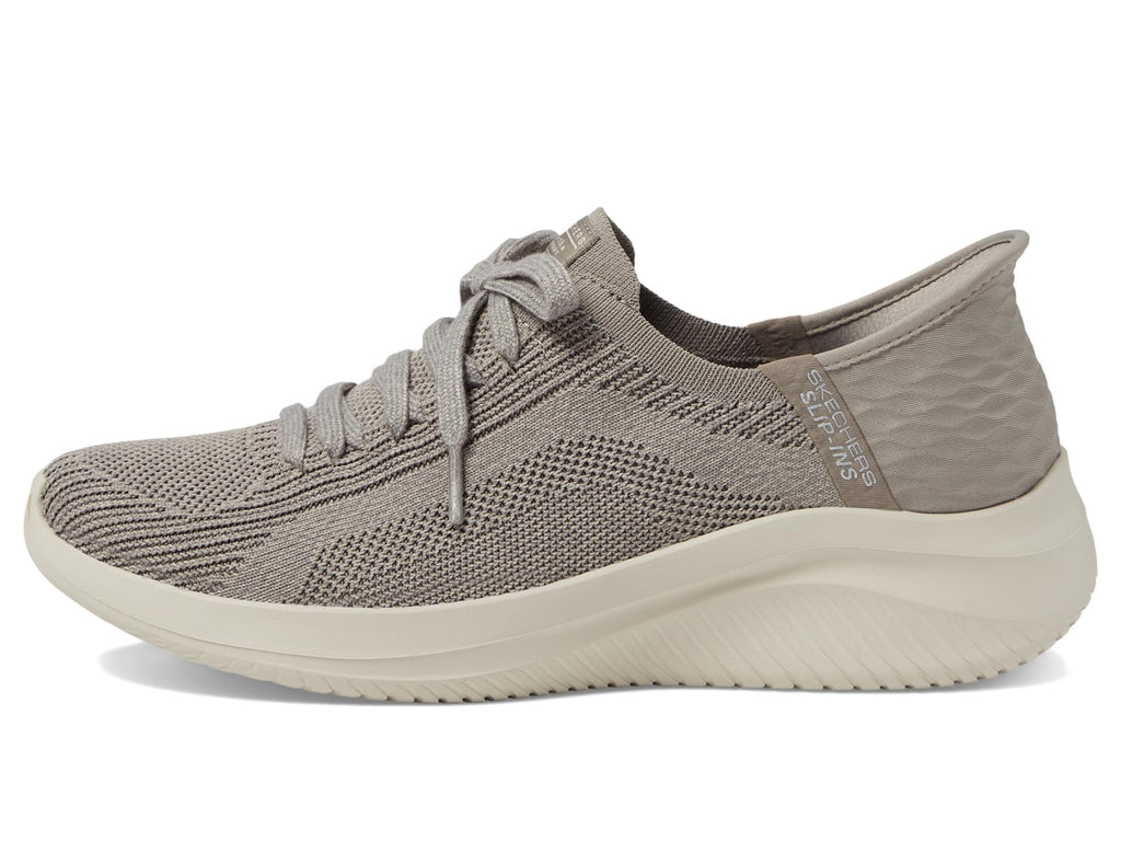 SKECHERS Martha Stewart - Ultra Flex 3.0 - Day Light Hands Free Slip-Ins