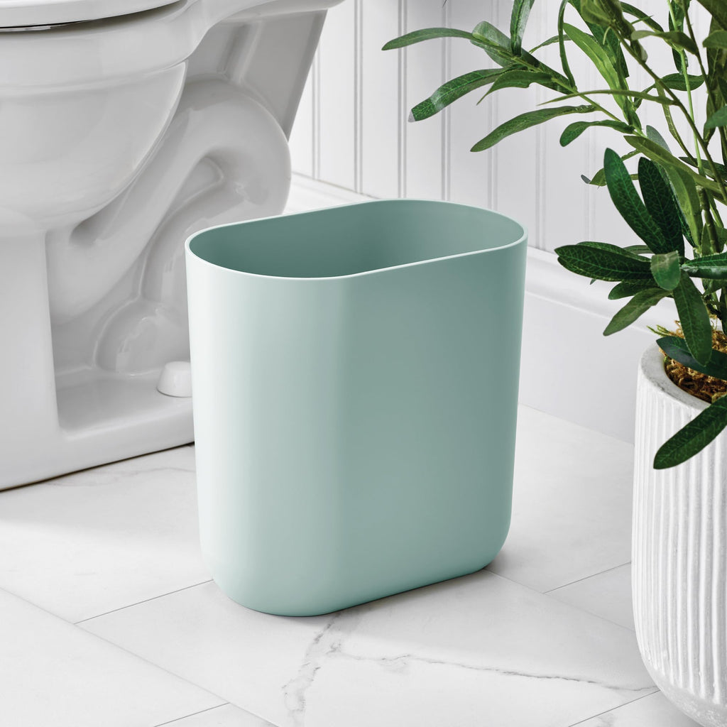 iDesign Small Slim Plastic Bathroom Trash Can, Black | Garbage Can for Bedroom, Office, Desk, Dorm