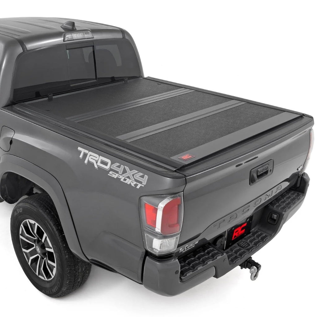 Rough Country Hard Tri-Fold Tonneau Cover for Toyota Tacoma (2016–2023) - Low-Profile Aluminum Truck Bed Cover, Fits 5' Bed (60.5")