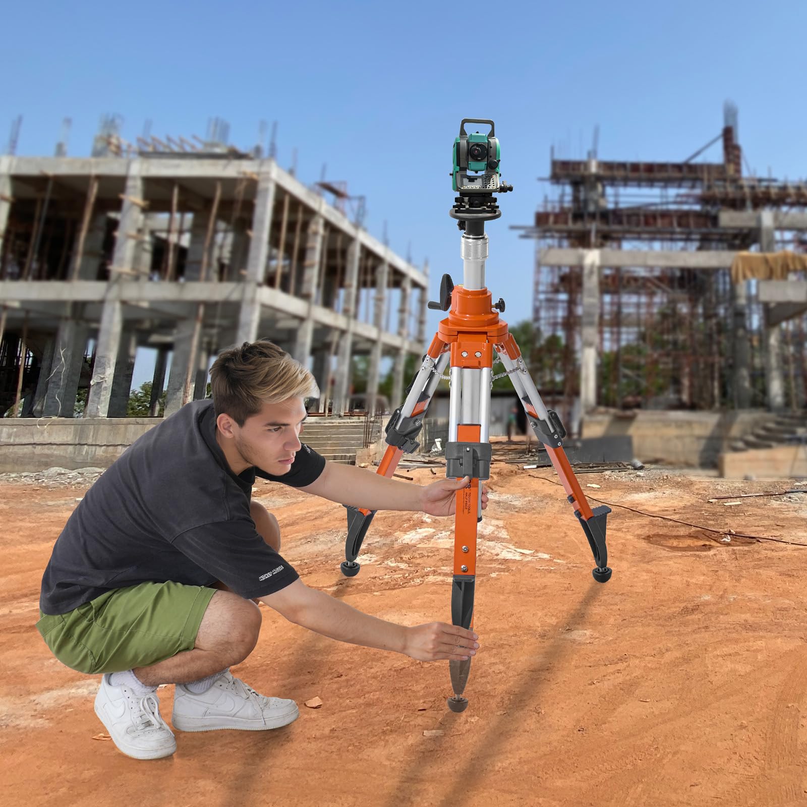 VEVOR Laser Level Tripod Stand, 5/8"-11 Thread Mount, 16.53-65.55 inch Height Adjustment Heavy Duty Survey Tripod for Construction Laser Level Scanner, Retractable Legs Non-Skid Feet Professional