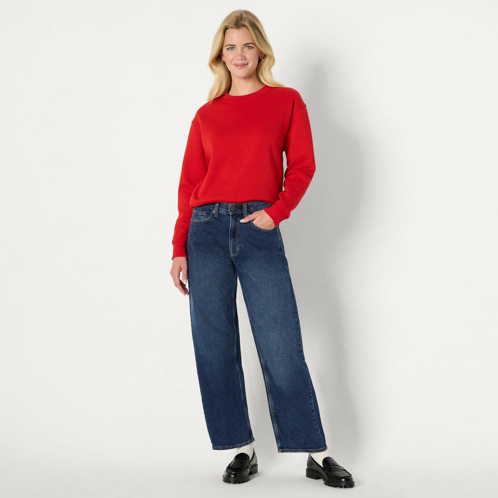 Amazon Essentials x Sofia Grainge Women's Relaxed Fit Boxy Drop Shoulder Crewneck Sweatshirt