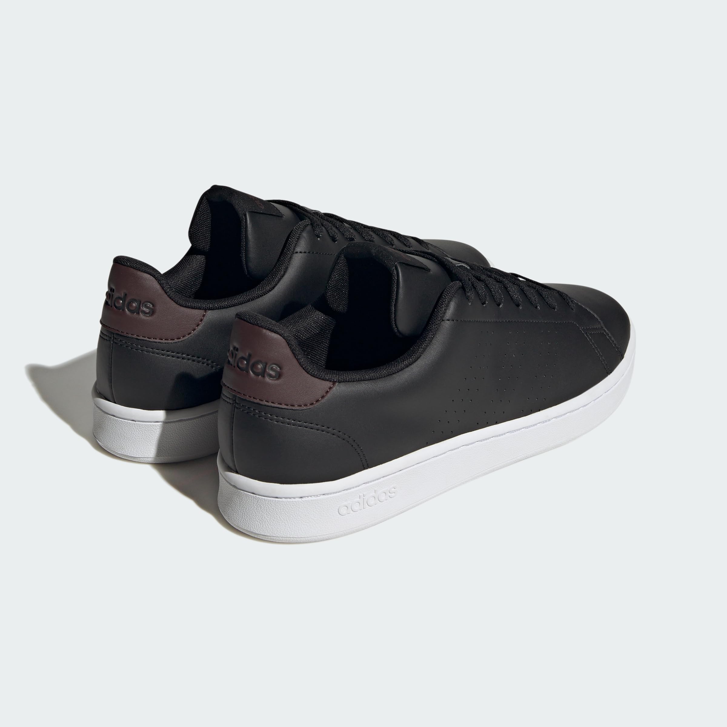 adidas Men's Advantage Sneaker