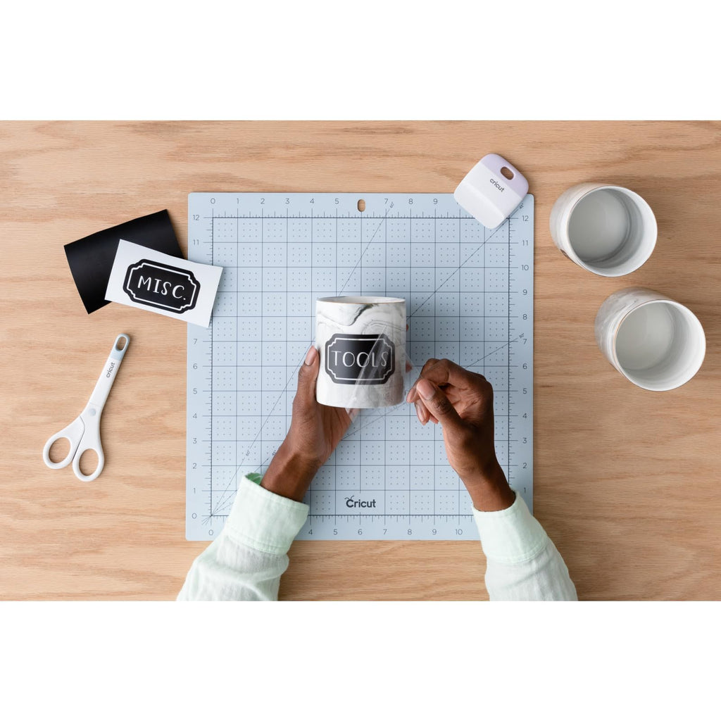 Cricut Vinyl StrongGrip Transfer Tape, 1FTx4FT (2003574)