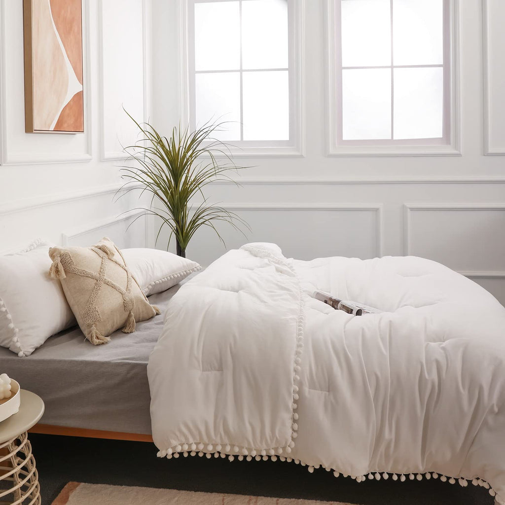 YIRDDEO Twin Comforter Set - Comforter Twin Size Bed with Ball Pom Fringe, Soft Bedding Set for All Seasons - 2 Pieces, 1 Comforter (66"x90") & 1 Pillow Sham(20"x26"), Beige
