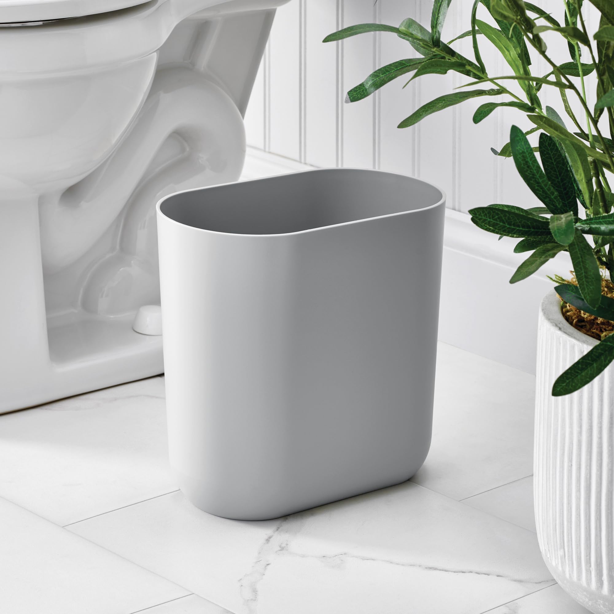 iDesign Small Slim Plastic Bathroom Trash Can, Black | Garbage Can for Bedroom, Office, Desk, Dorm