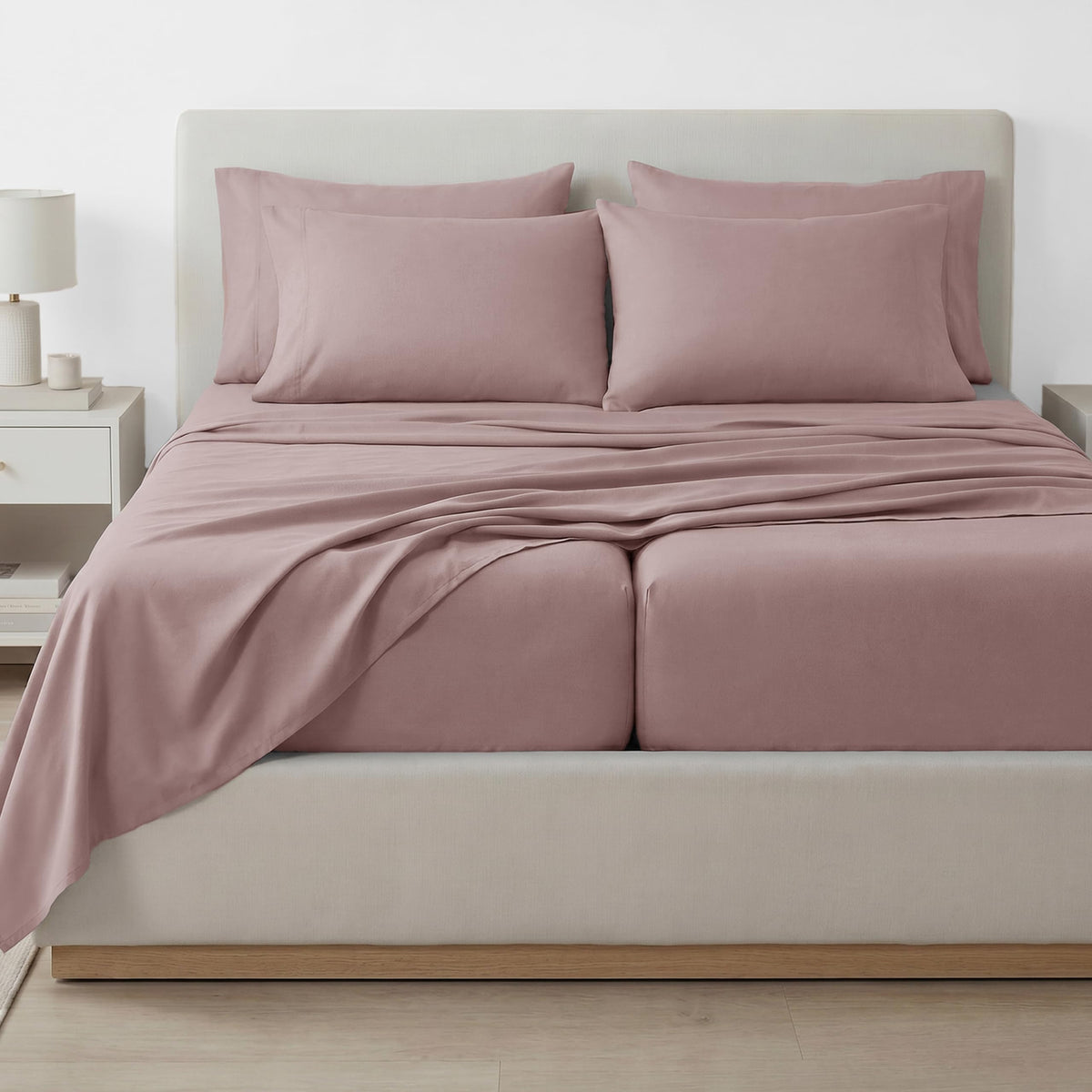 Southshore Fine Living, Inc. 4-Piece, 21-Inch Deep Pocket Twin Sheets Set with Fitted Sheet, Soft Microfiber, Oversized Flat Sheet, 2 Pillow Cases Standard Size, Hotel Collection Twin Bed White Sheets