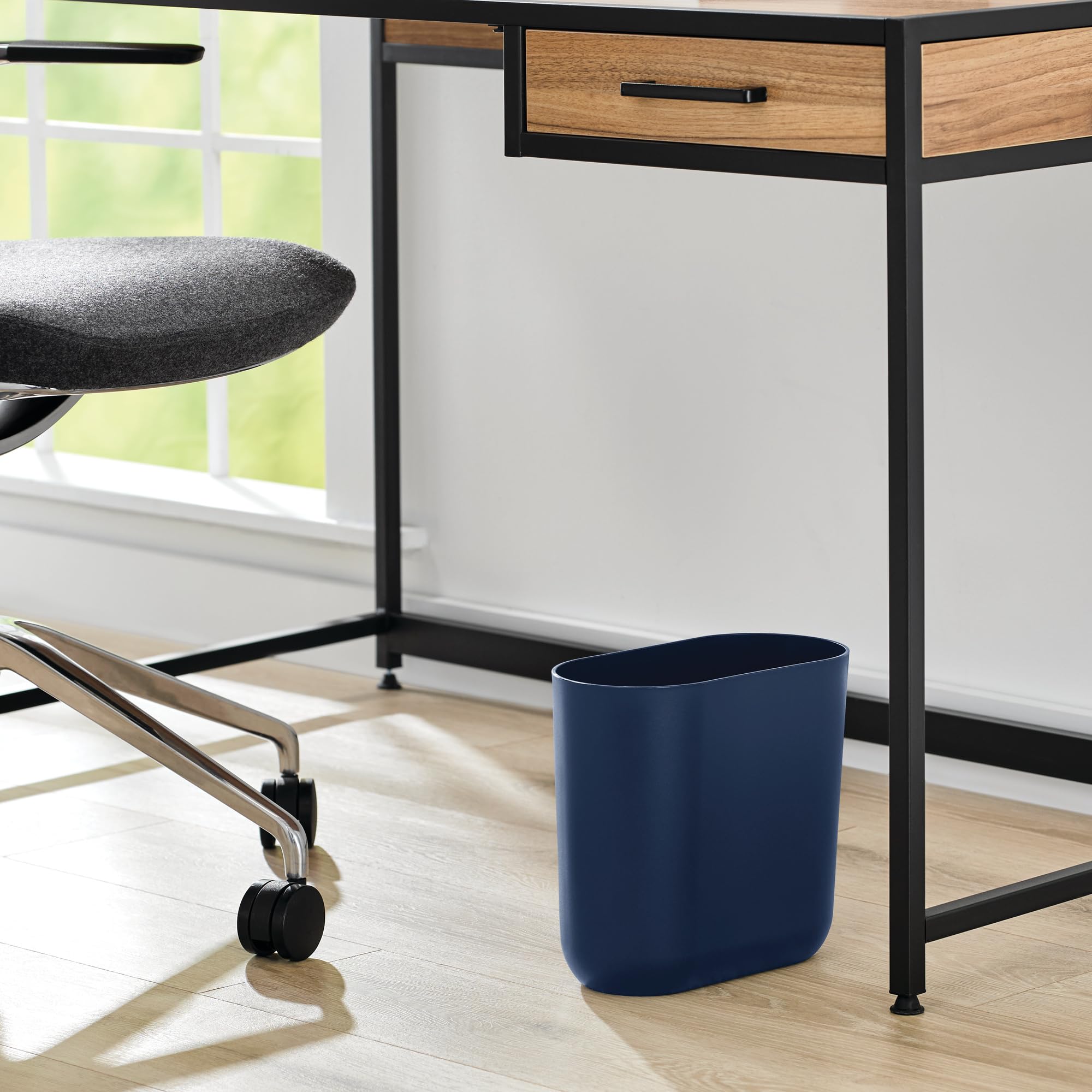 iDesign Small Slim Plastic Bathroom Trash Can, Black | Garbage Can for Bedroom, Office, Desk, Dorm