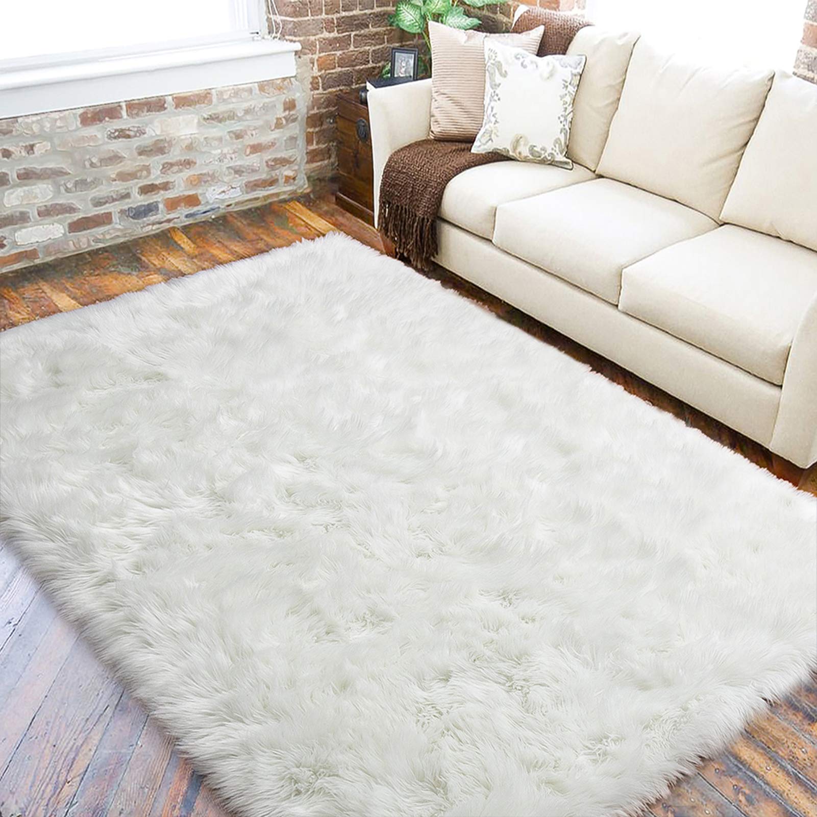 LOCHAS Soft Fluffy Faux Fur Rugs for Bedroom Bedside Rug 2x3 Feet, Washable, Furry Sheepskin Area Rug for Living Room Girls Room, Luxury Shag Carpet Home Decor, Beige