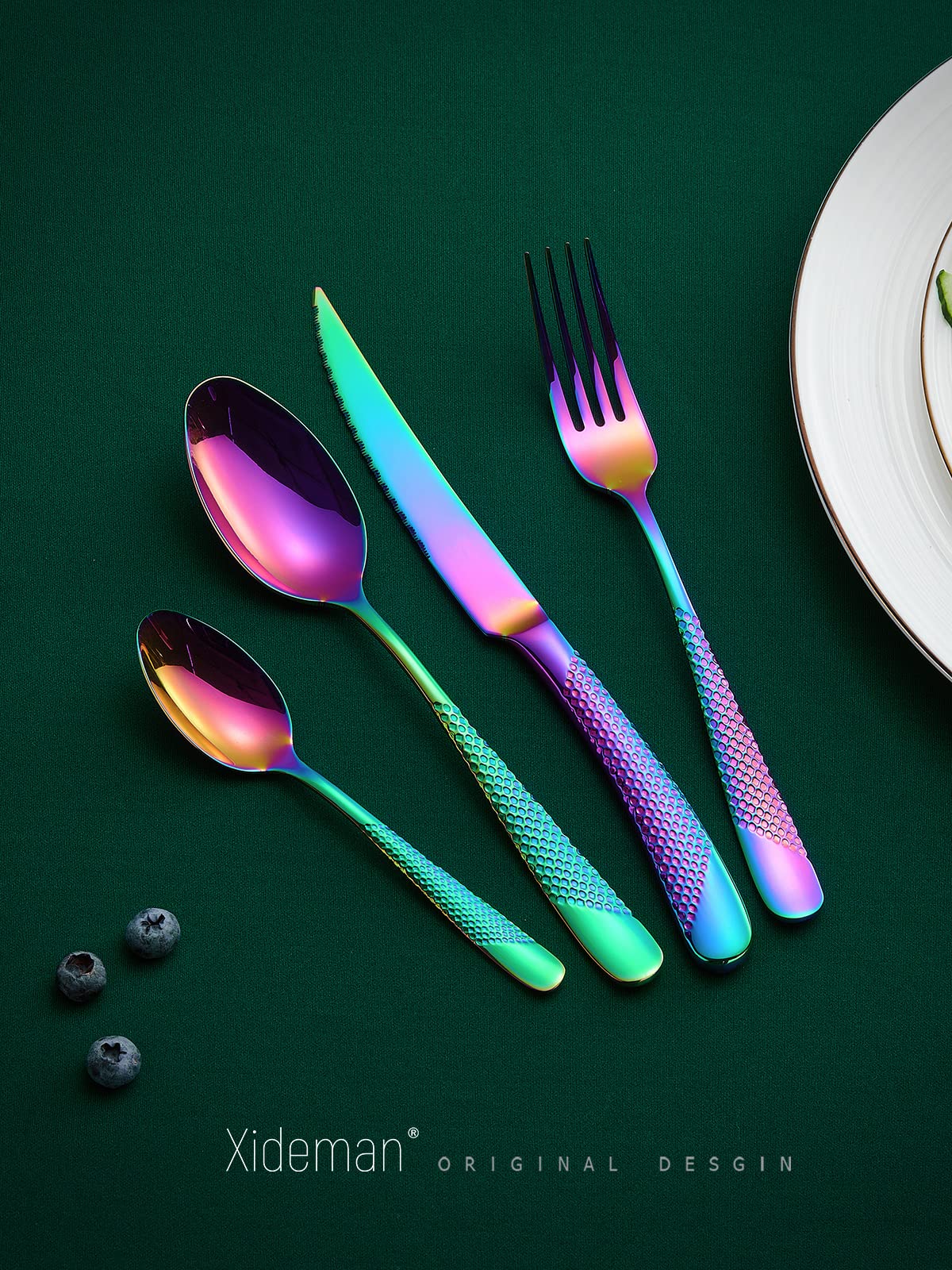 16-Piece Modern Black Hammered Silverware Set with Ultra Sharp 2-IN-1 Serrated Knives, 18/10 Stainless Steel Flatware Set, Titanium Plated Cutlery Set Service for 4, Dishwasher Safe