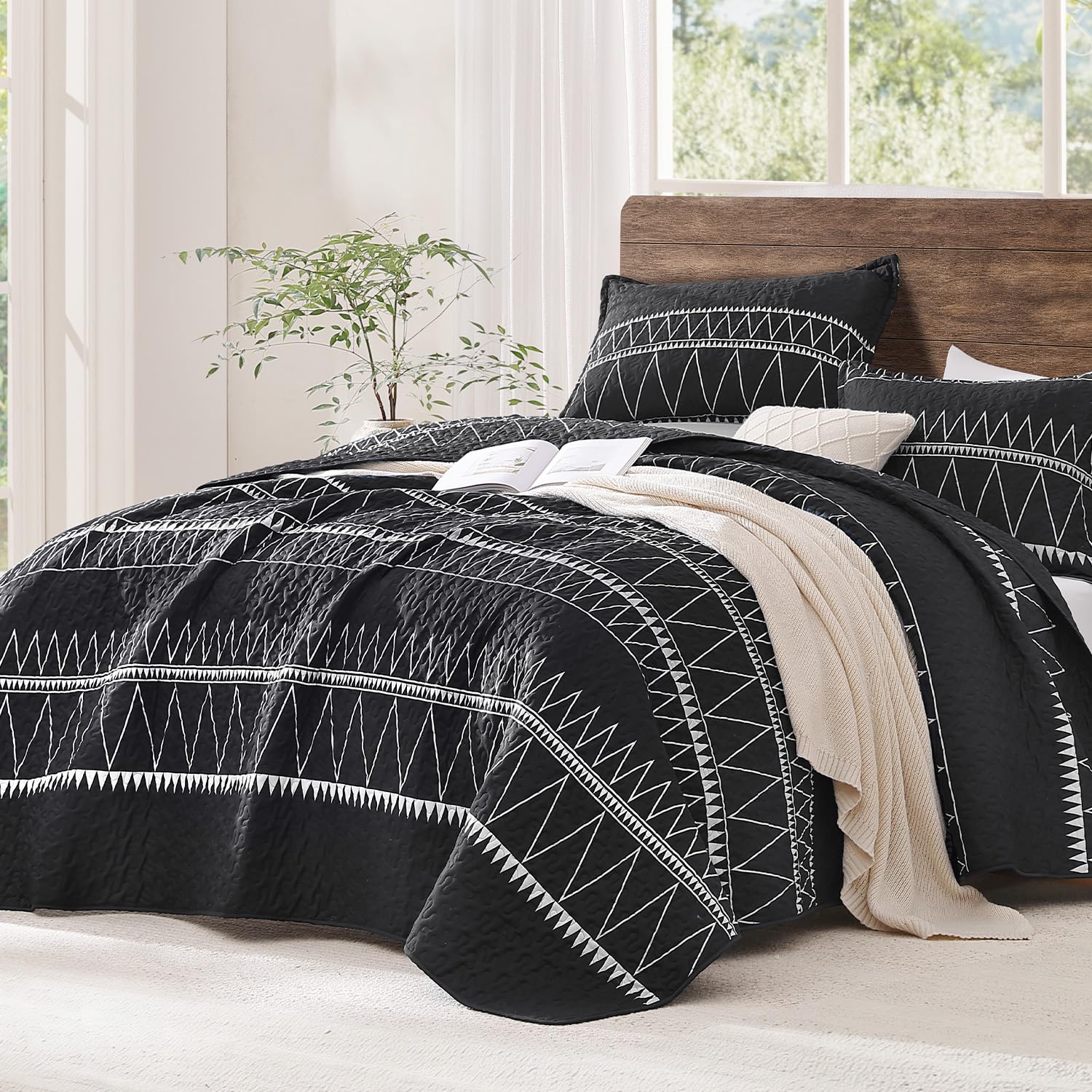 Andency Twin Quilt Set Grey, 2 Pieces Boho Lightweight Soft Striped Bedspread for All Season (68"x86"), Gray Printed Bohemian Polyester Reversible Coverlet Comoforter Sets