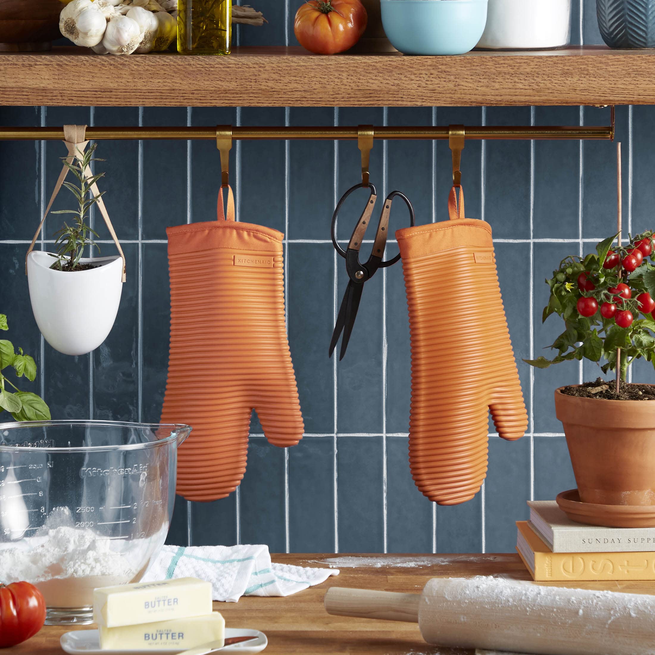 KITCHENAID Ribbed Soft Silicone Oven Mitt 2-Pack Set, 7.5"x13", Aqua Sky