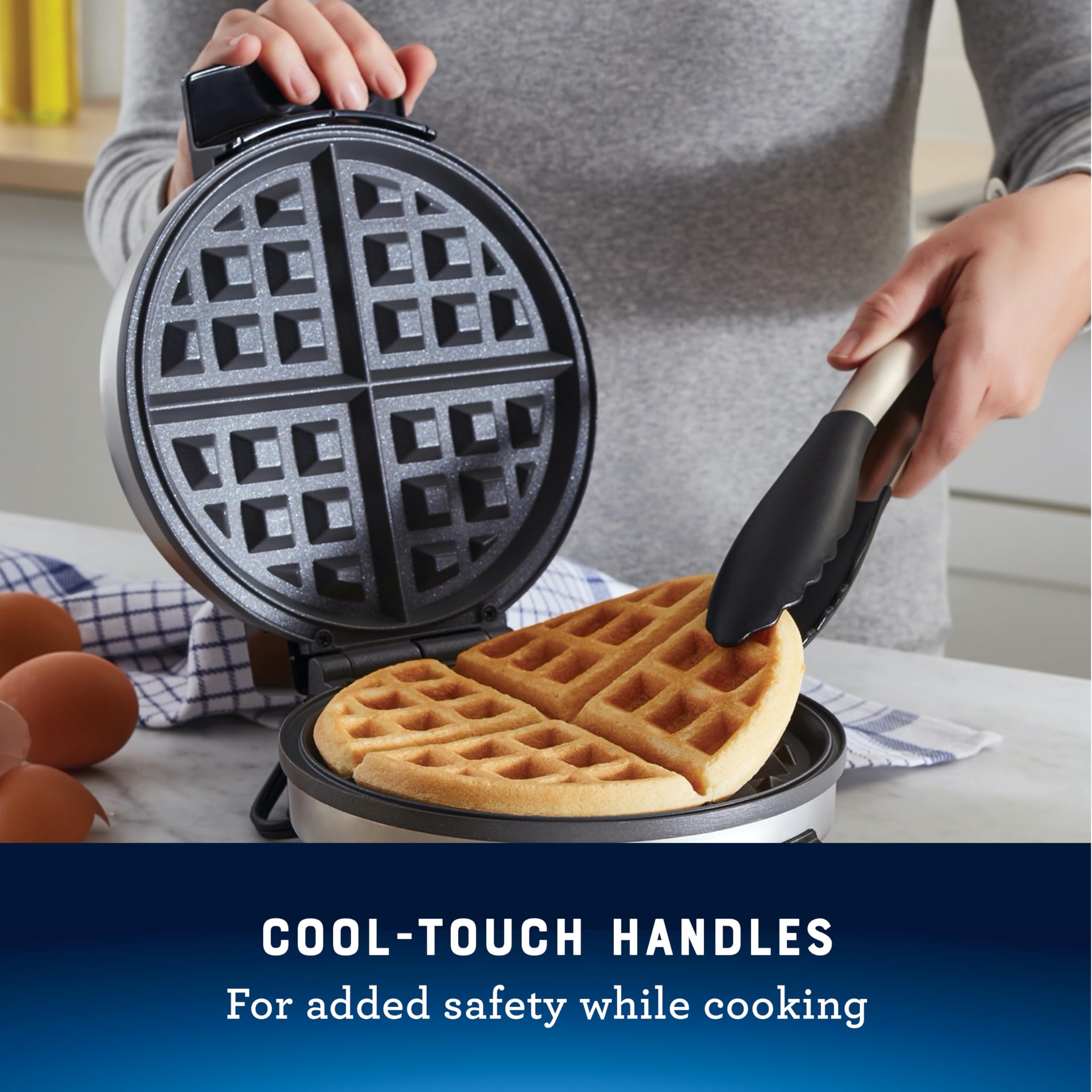 Oster Belgian Waffle Maker, Non-Stick Waffle Iron for Thick, Fluffy Waffles, Easy to Clean