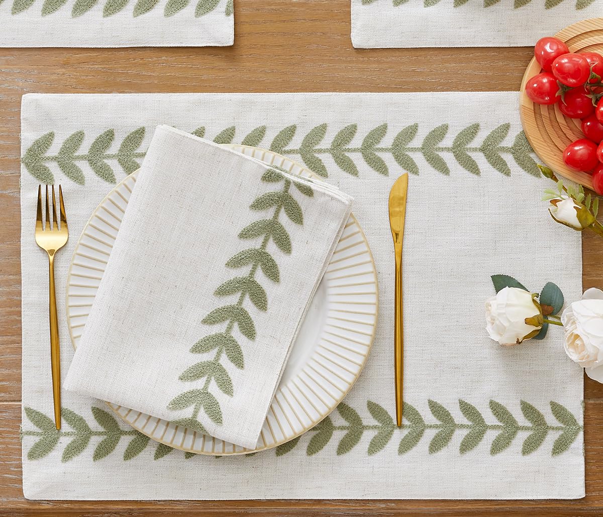 Wracra Embroidered Placemats, 13 x 18 Inch Set of 4 Placemats, Irregular Willow Rustic Place Mats for Kitchen Table and Heat Resistant, Blue 4PCS