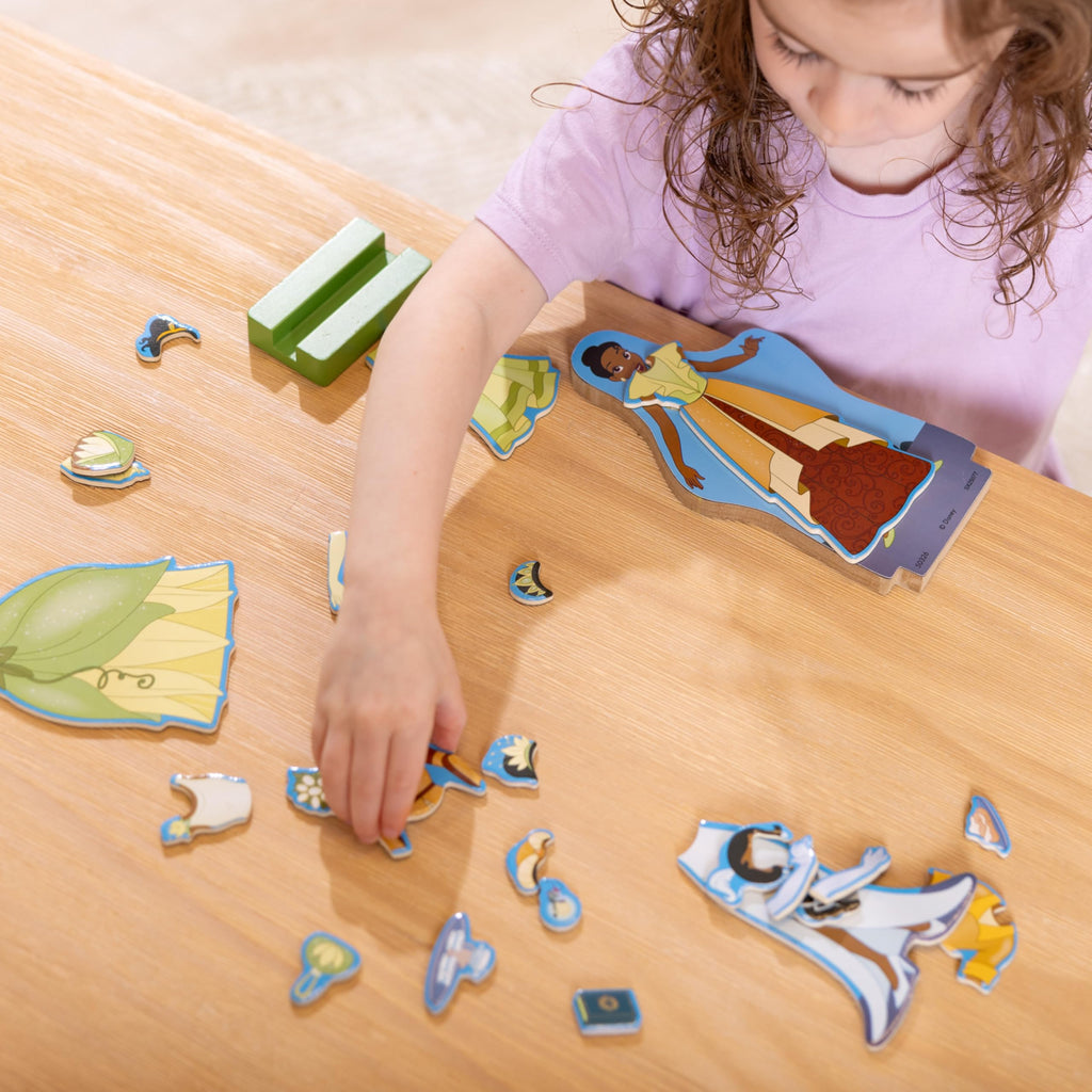 Melissa & Doug Disney Princess Ariel Magnetic Dress-Up Wooden Doll Pretend Play Set (30+ Pieces)