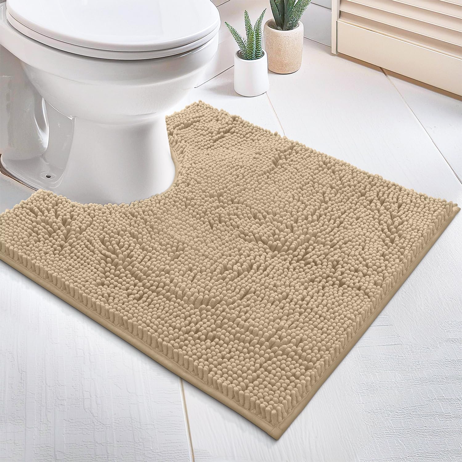LuxUrux Bath Mat, Extra-Soft Plush Non-Slip Bathroom Rug, Luxury Chenille Microfiber Material, Super Absorbent Shaggy Bath Rug. Machine Wash & Dry (17 x 24 inches, Warm Grey)