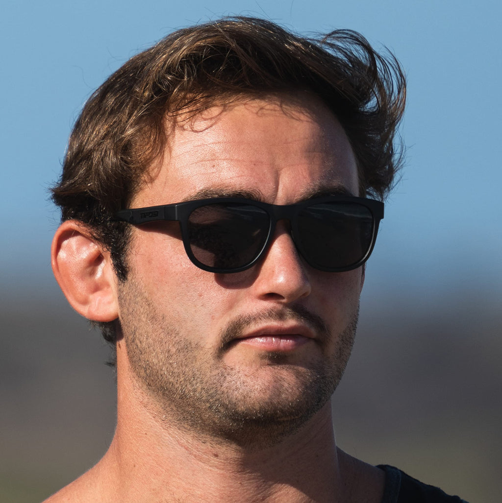 Tifosi Swank Sport Sunglasses - Tangle Free - Ideal For Cycling, Golf, Hiking, Pickleball, Running and Great Lifestyle Look