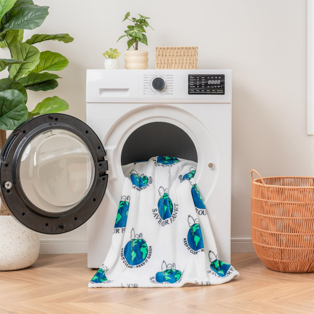 Berkshire Blanket VelvetLoft® Luxury Soft Polyester Throw Blanket, Don’t Let The Pigeon Drive The Bus, 50 x 70in(Official Mo Willems® Product)