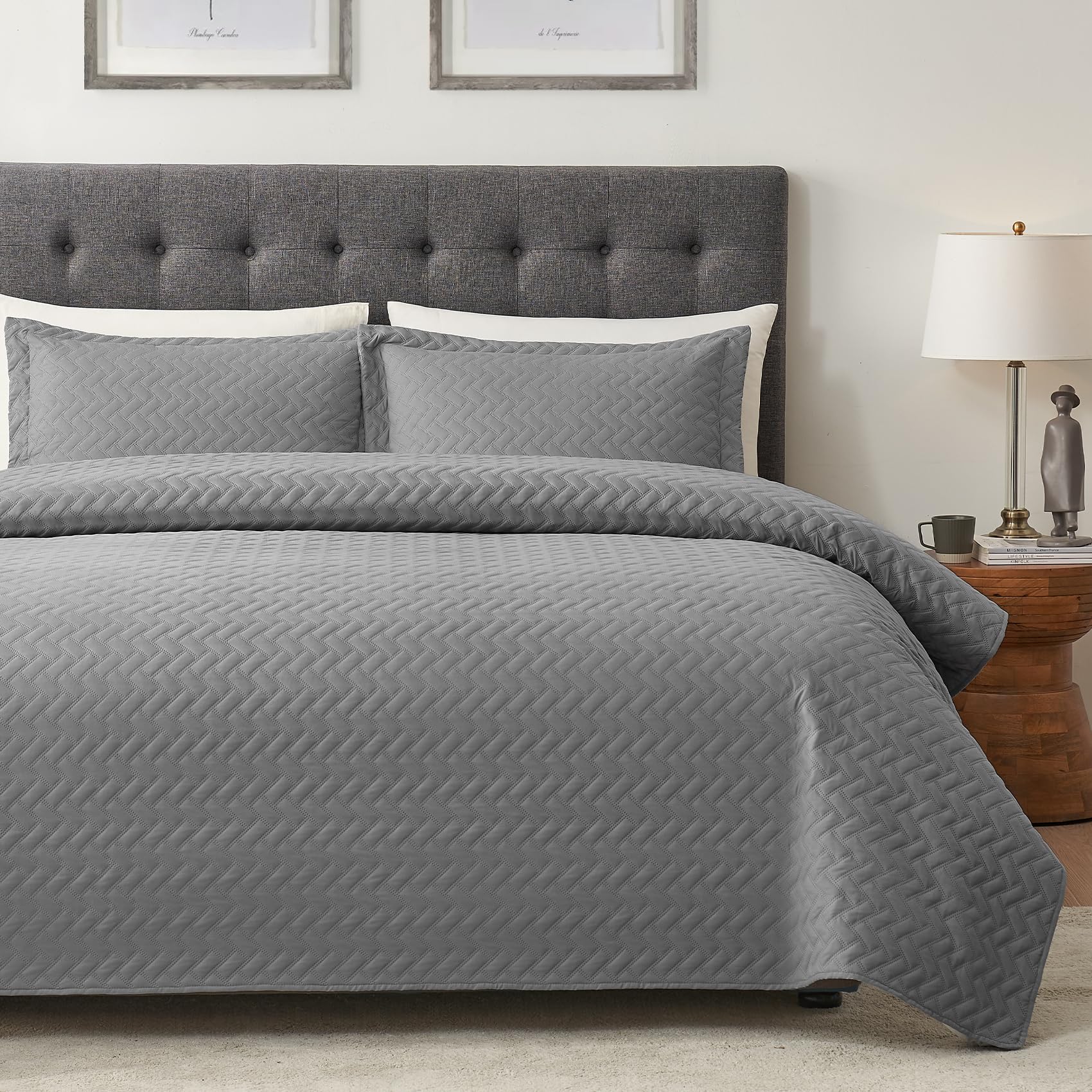Hansleep Black Quilt Twin Size - Damask Ultrasonic All Season Bedspread Twin, Soft Lightweight Coverlet Bedding Set, 2 Pieces (1 Quilt, 1 Pillow Sham)