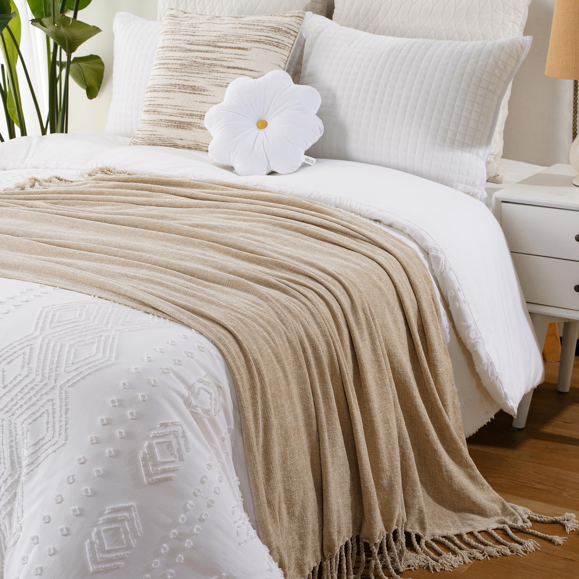 BATTILO HOME Beige Chenille Throw Blanket for Couch, Soft Cozy Textured Knit Throw Blanket with Handmade Fringe Tassels, Lightweight Decorative Farmhouse Blanket for Sofa Bed Chair, 50"x60"