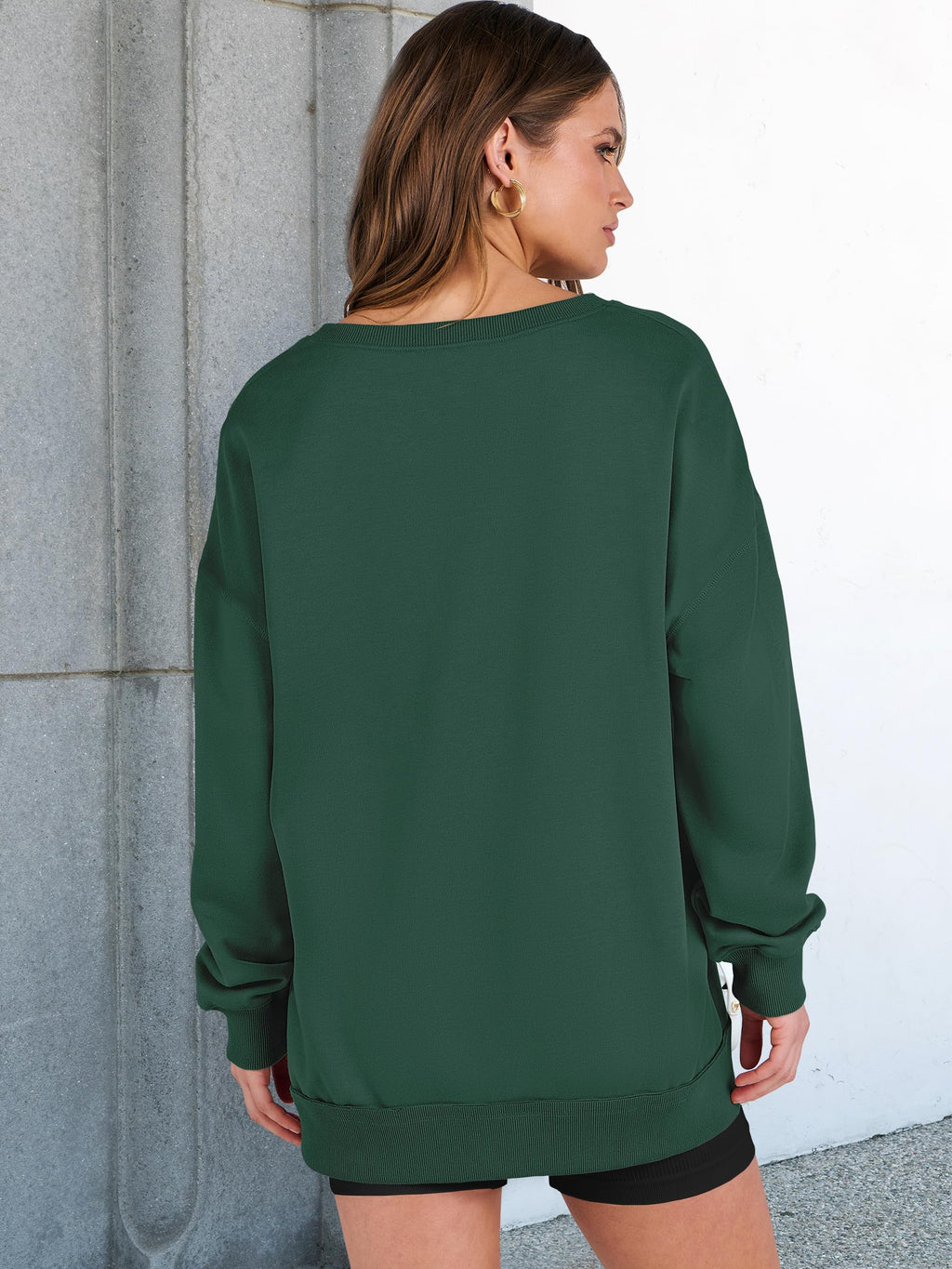 ANRABESS Women's Long Sleeve V-Neck Oversized Sweatshirts | Soft Lightweight Loose Fit Pullover Tops, Casual School Workout Office Tunic Shirts, Teen Girls Outfit, Fall Winter Clothes