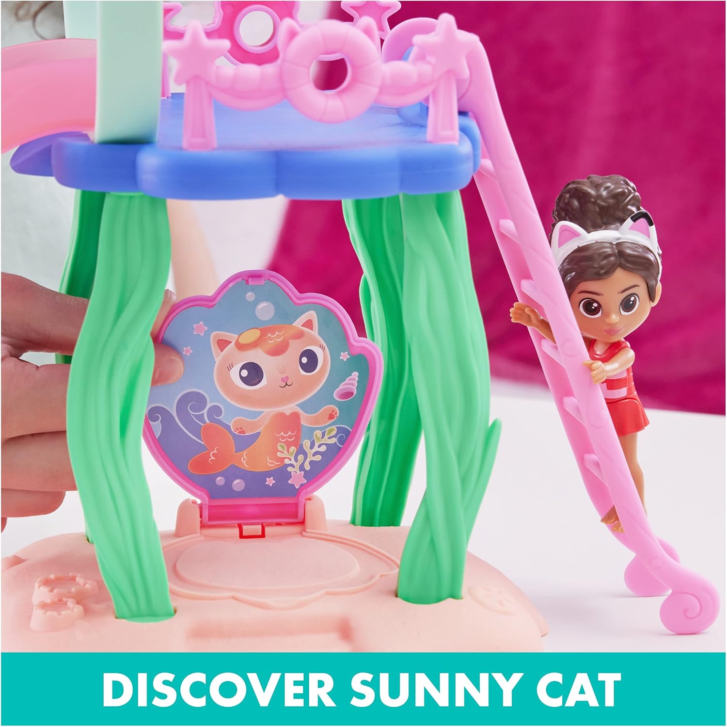 Gabby's Dollhouse, Purr-ific Pool Playset with Gabby and Mercat Figures, Color-Changing Mermaid Tails and Pool Accessories Kids Toys for Ages 3 and Up