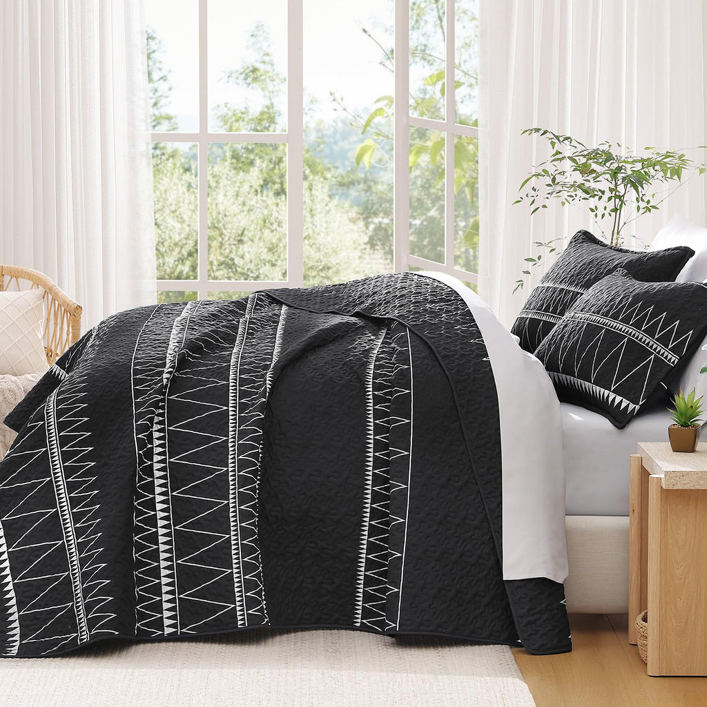 Andency Twin Quilt Set Grey, 2 Pieces Boho Lightweight Soft Striped Bedspread for All Season (68"x86"), Gray Printed Bohemian Polyester Reversible Coverlet Comoforter Sets