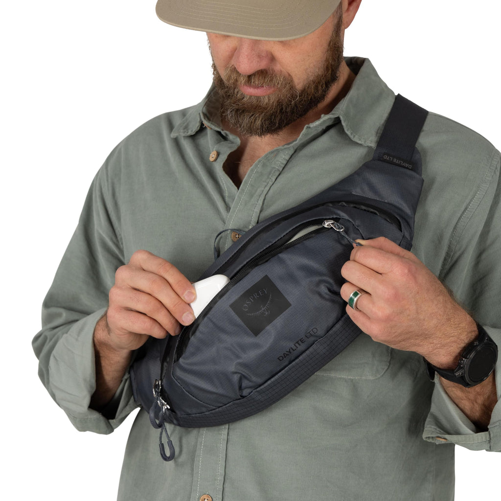 Osprey Daylite Waist Pack - Fanny Pack with Crossbody Shoulder Carry Option - Lightweight Hip Bag